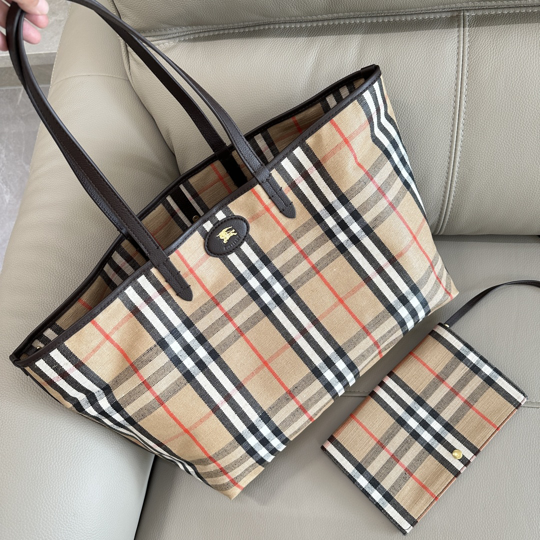 Burberry bag-56