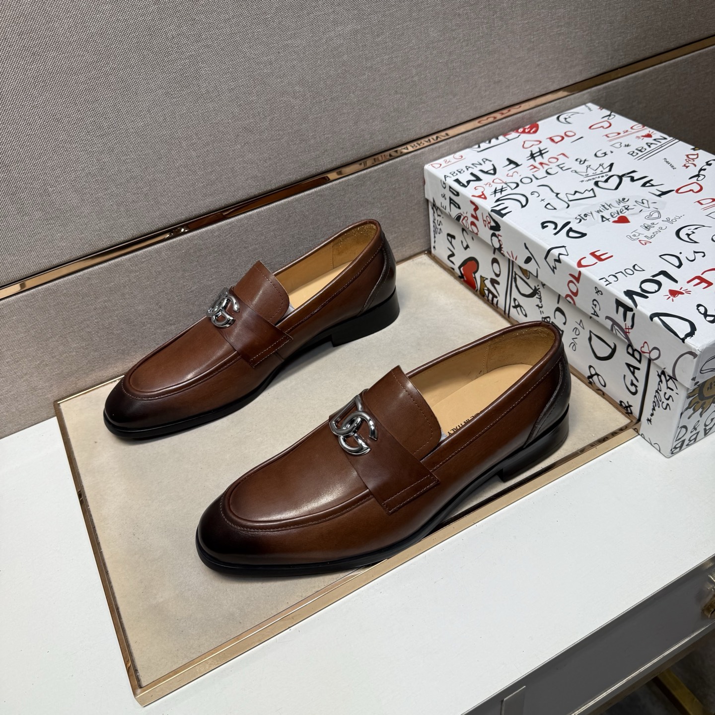D&G men's leather shoes-111