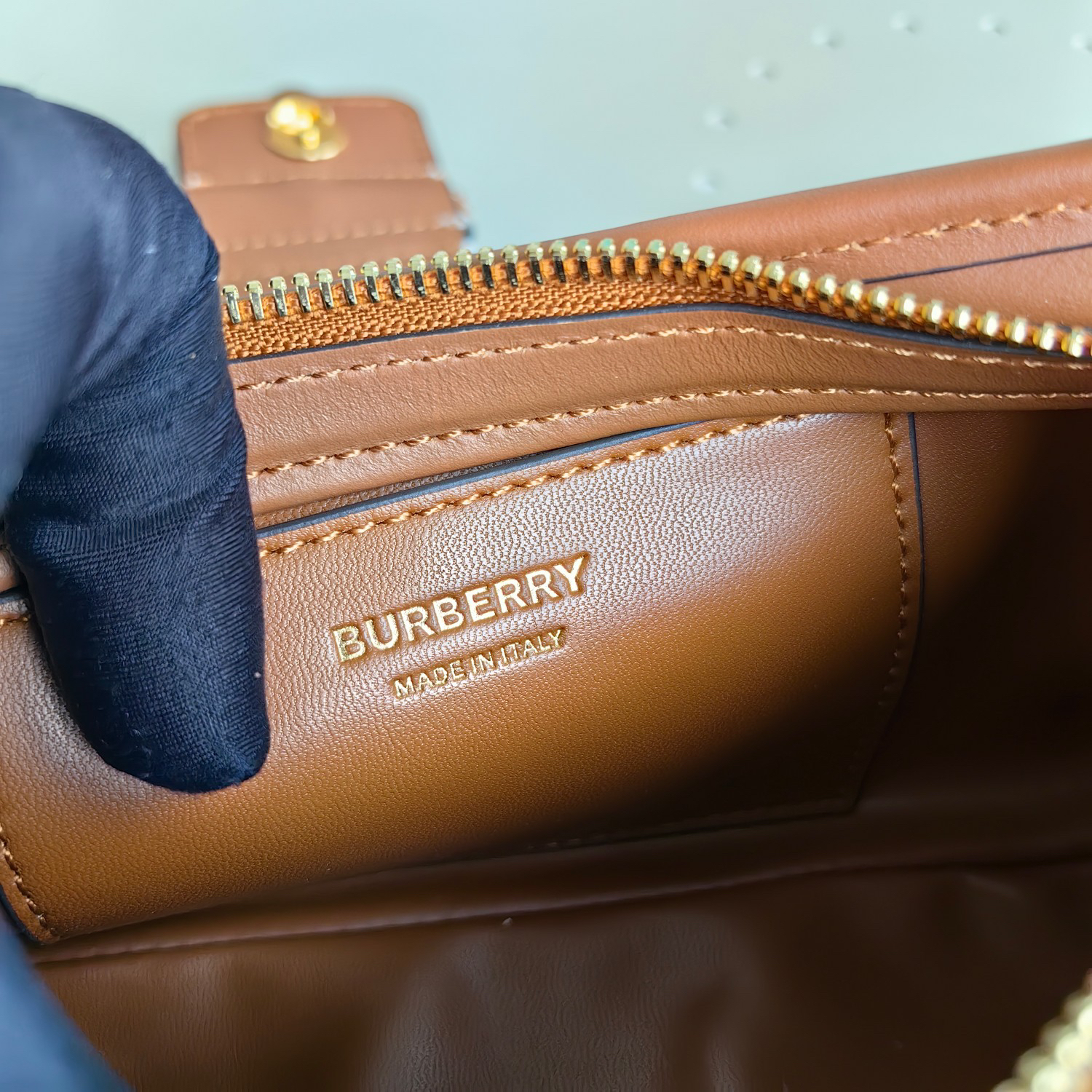 Burberry bag-39