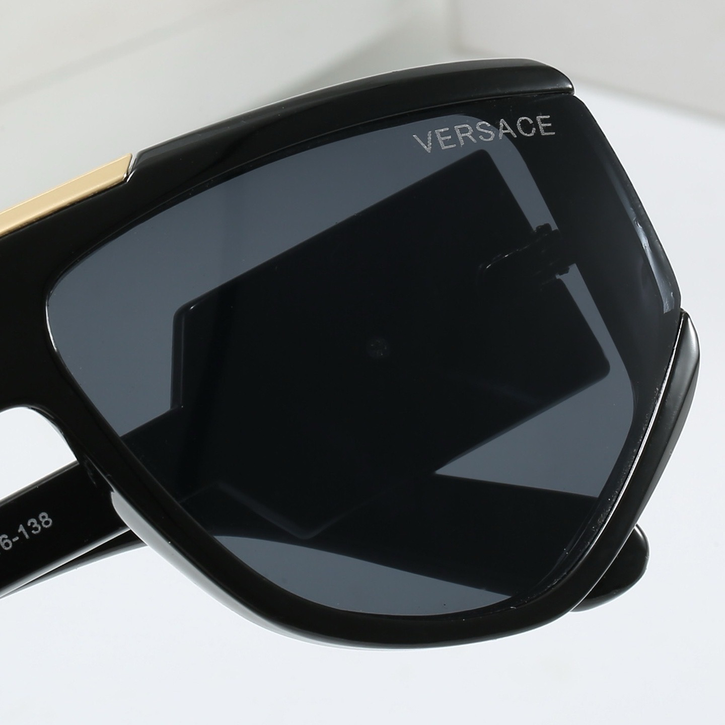 Versace glasses-14