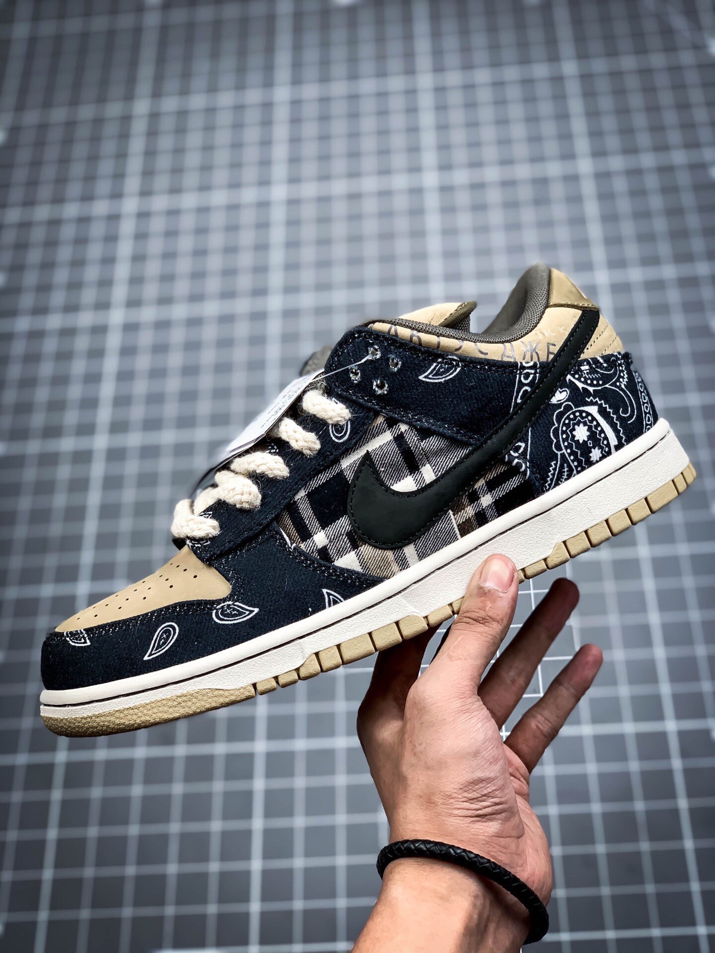 Nike Sneakers-321