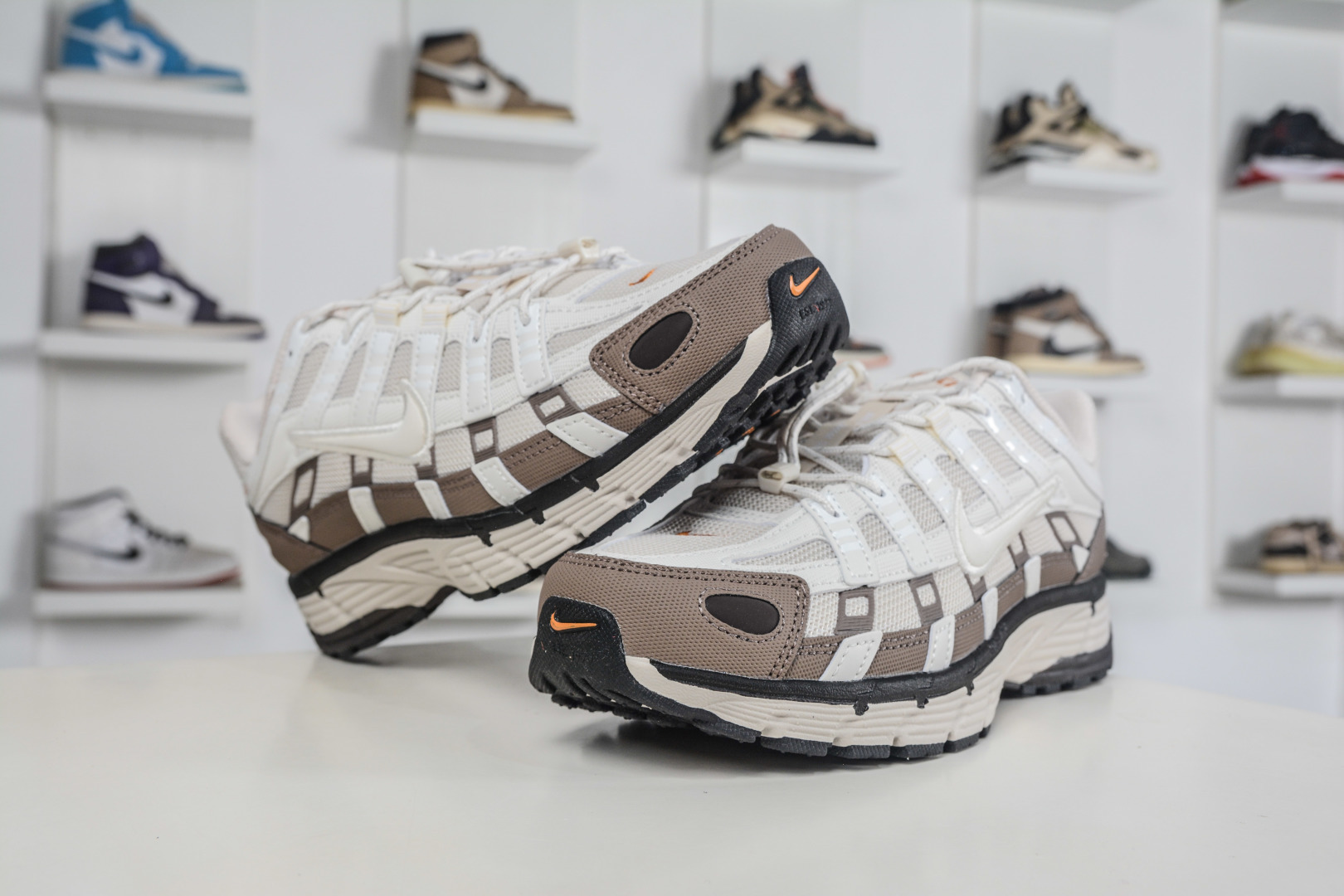 Nike Sneakers-340