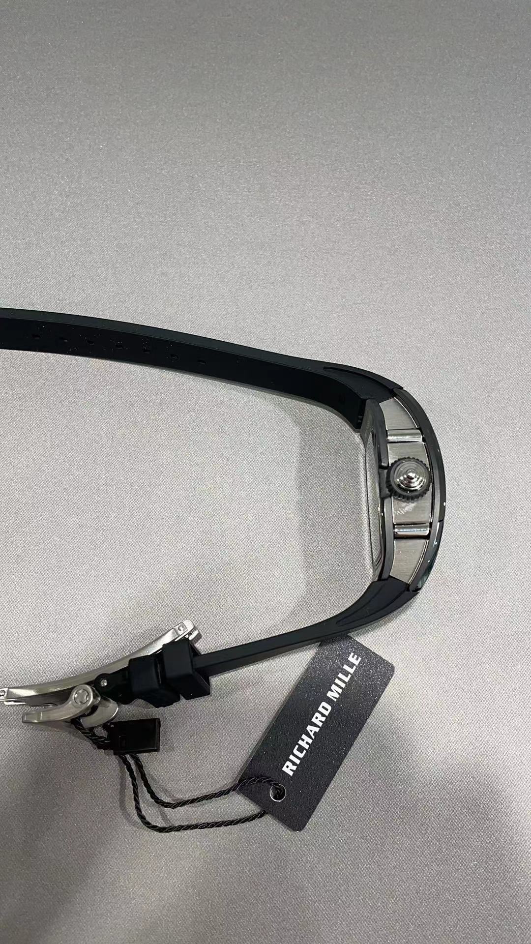Watch 7
