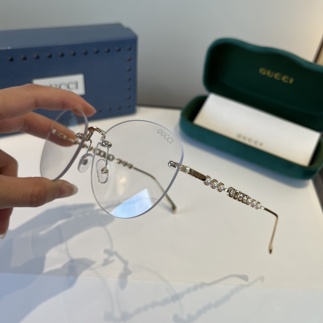 Gucci glasses-38