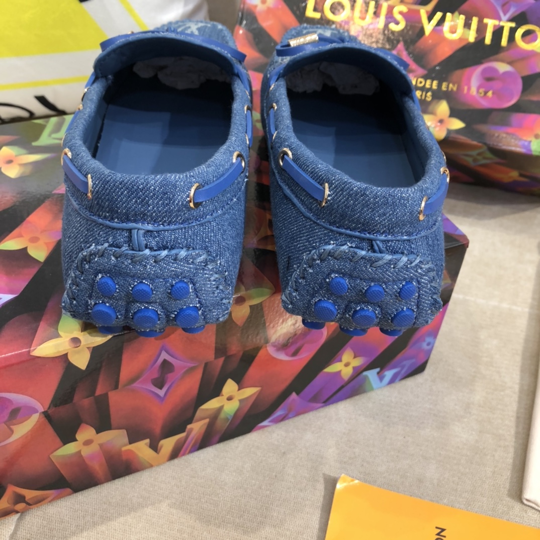 LV women's leather shoes-52