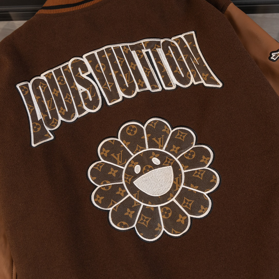 LV Clothing-309