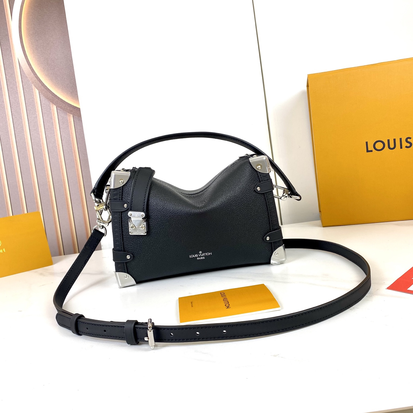 Louis Vuitton bag-93