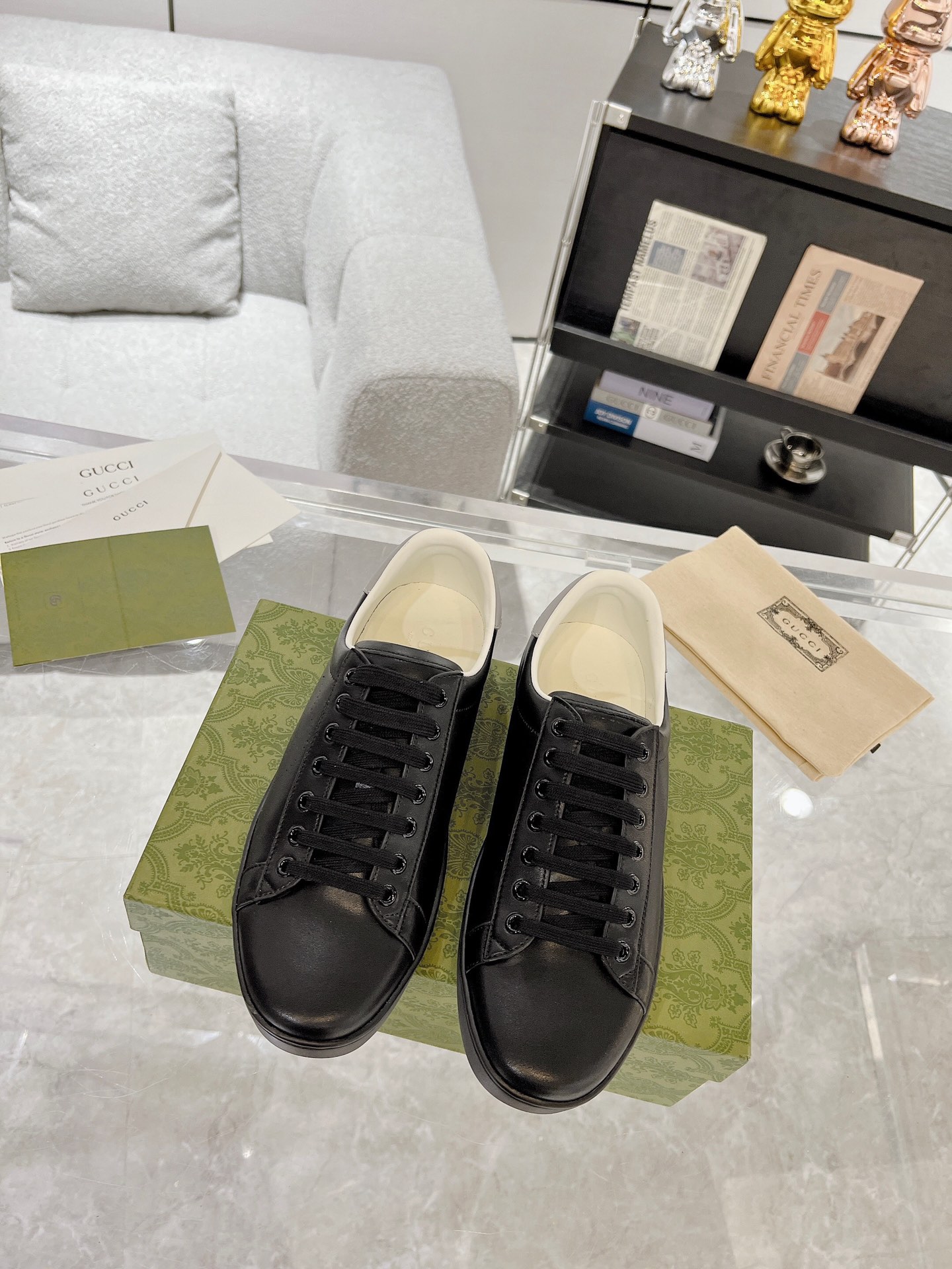 Gucci Sneakers-219