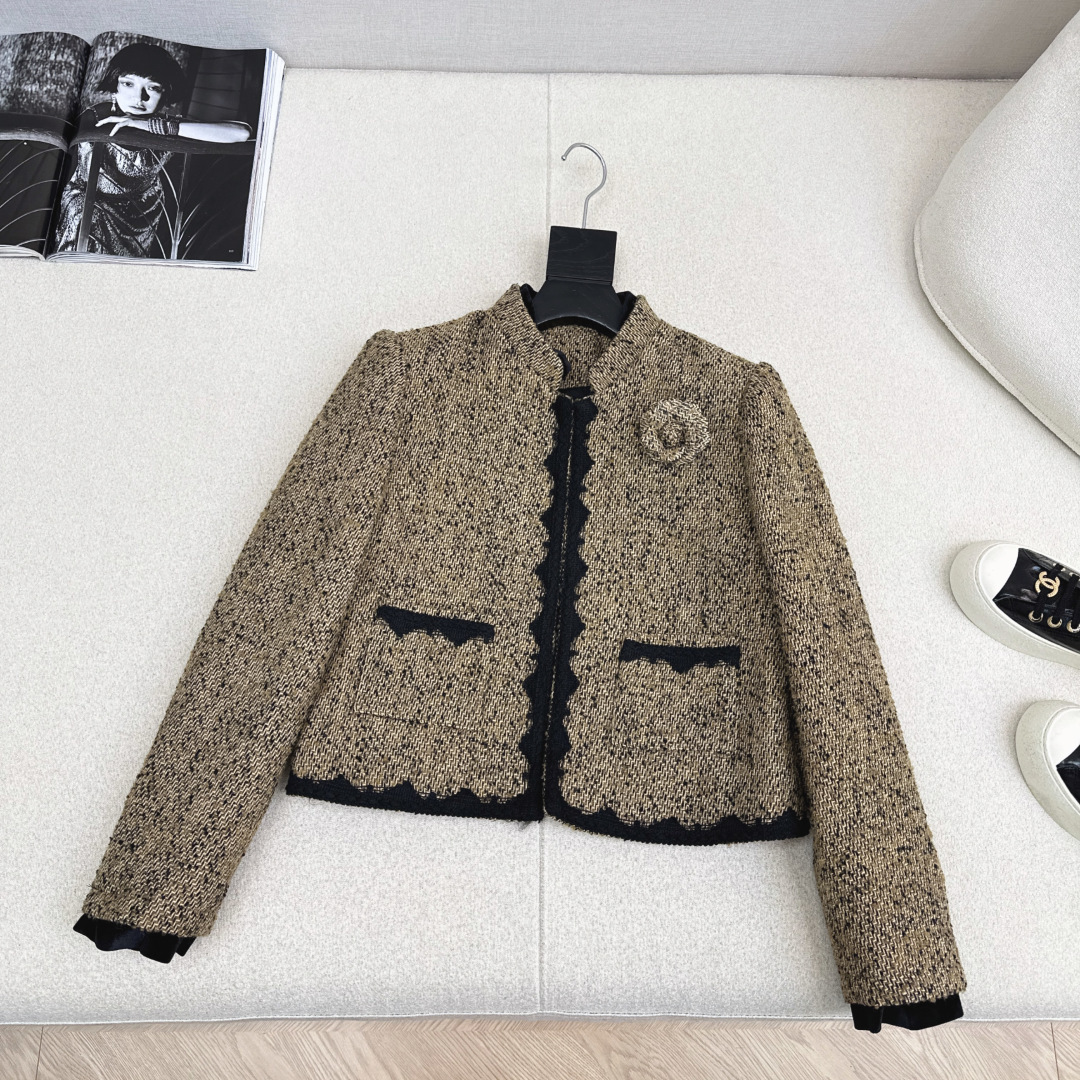 Chanel Clothing-11