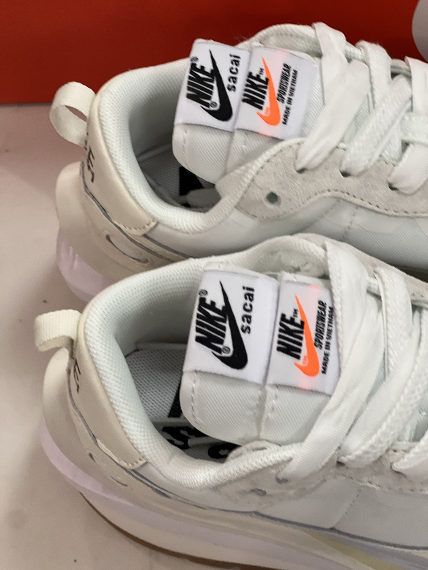 Nike Sneakers-254