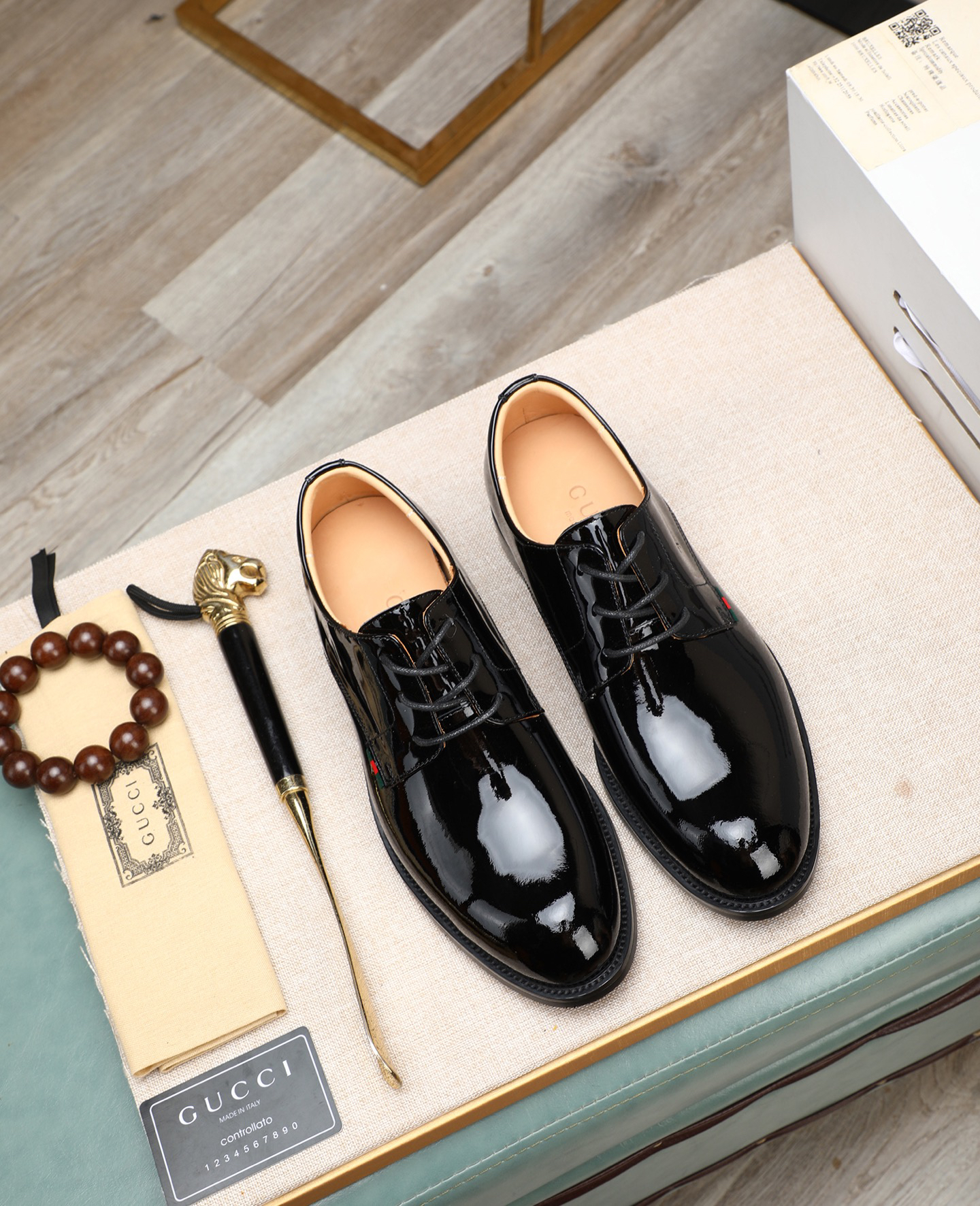Gucci men's leather shoes-115