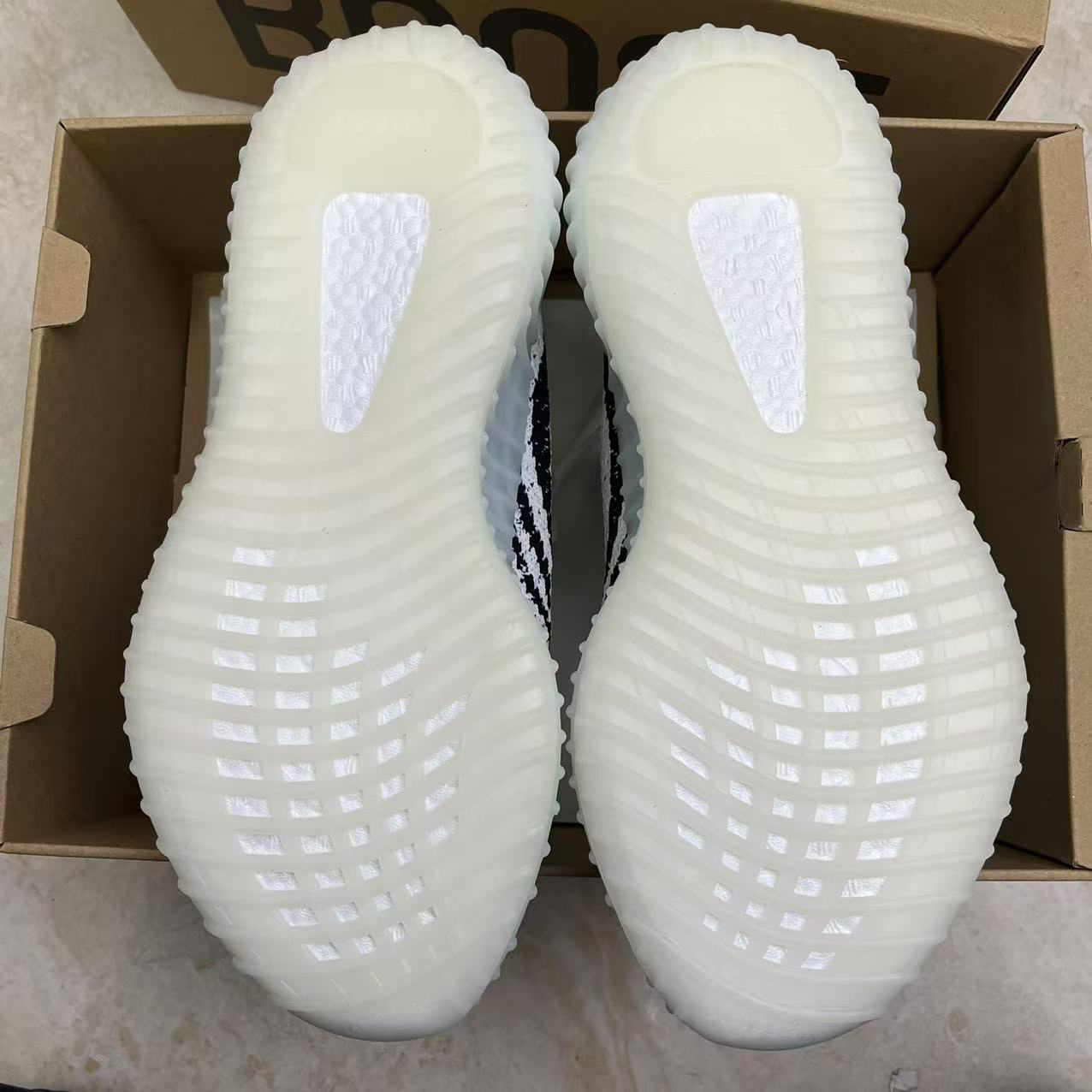 Adidas Sneakers-317