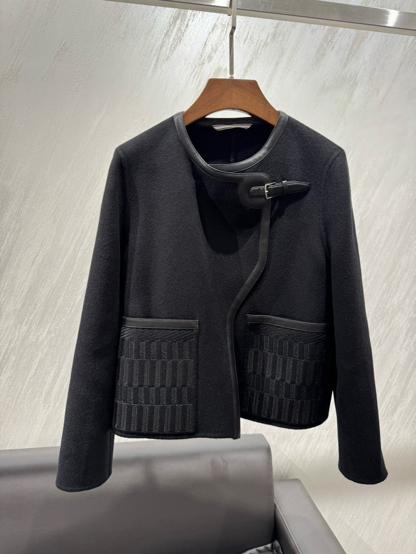 Hermes Clothing-327