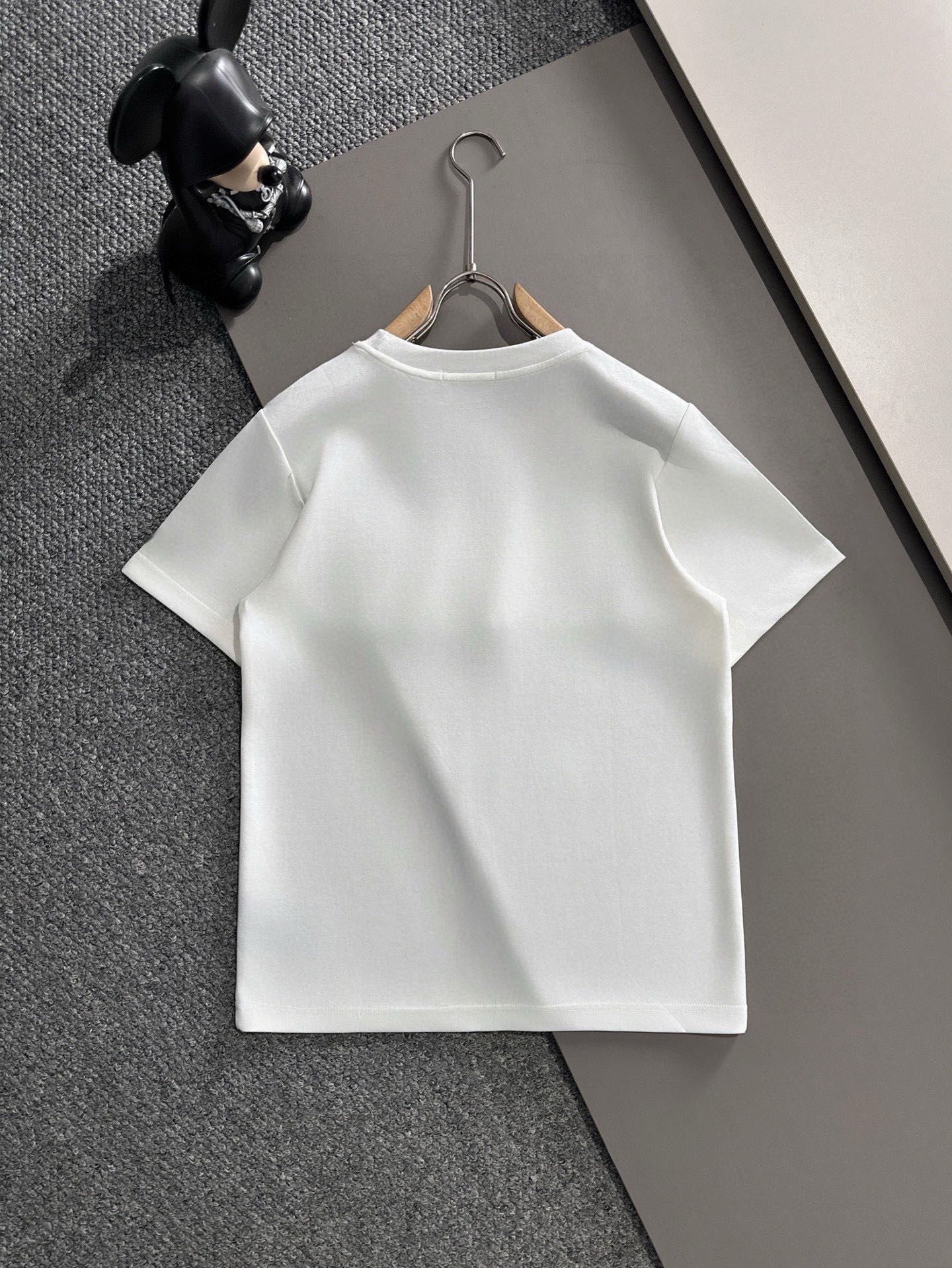 YSL clothing-1