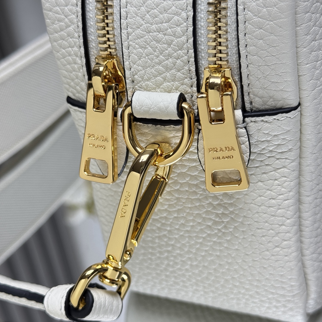 Prada bag-259