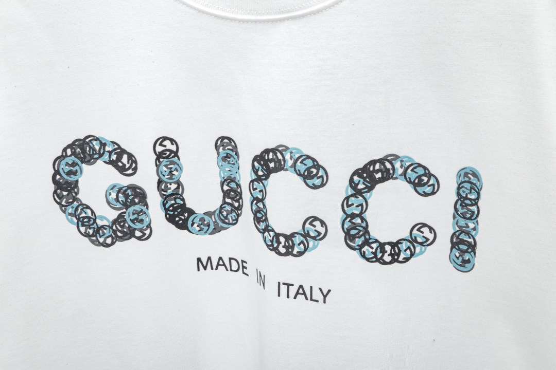 Gucci clothing-76