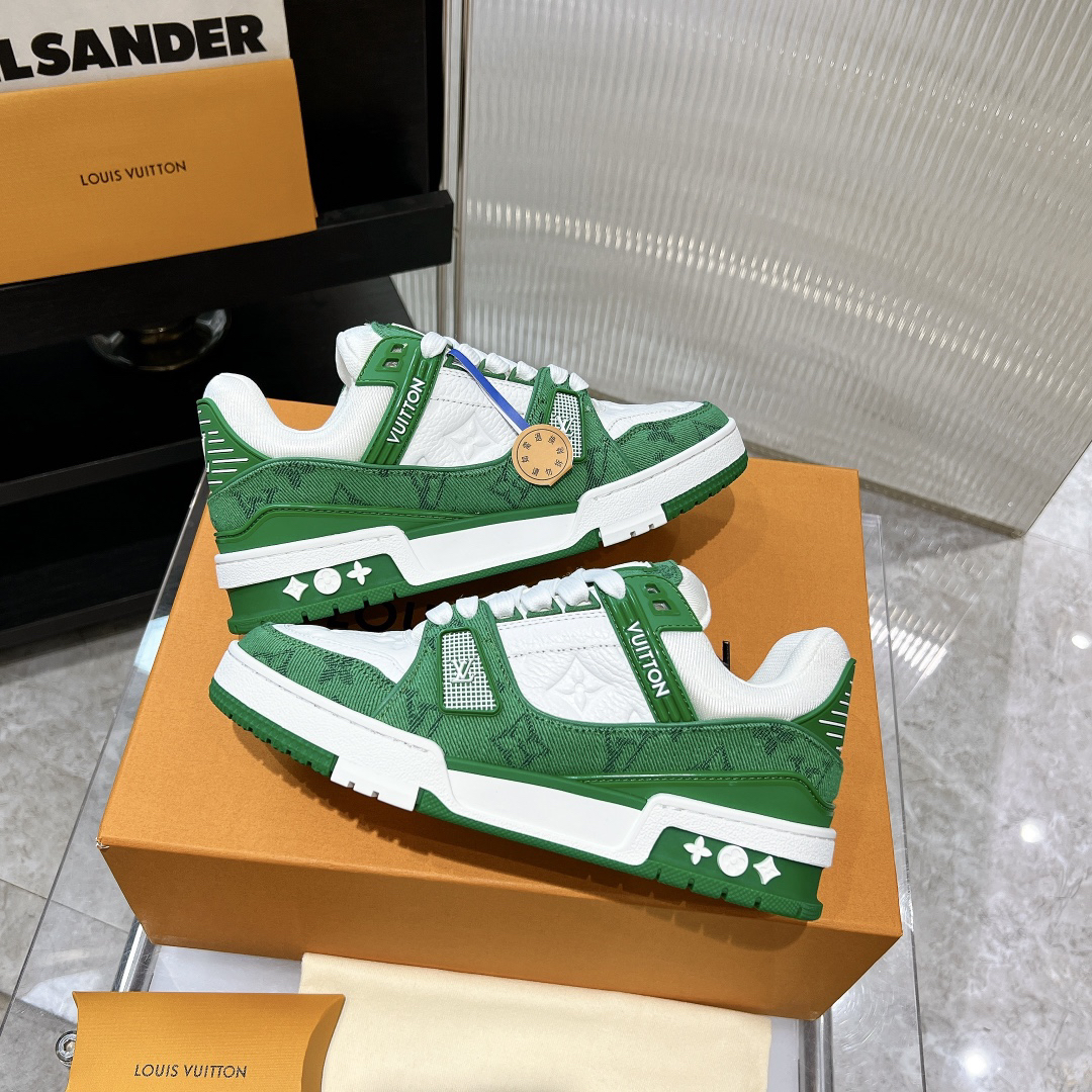 Lv Sneakers-53