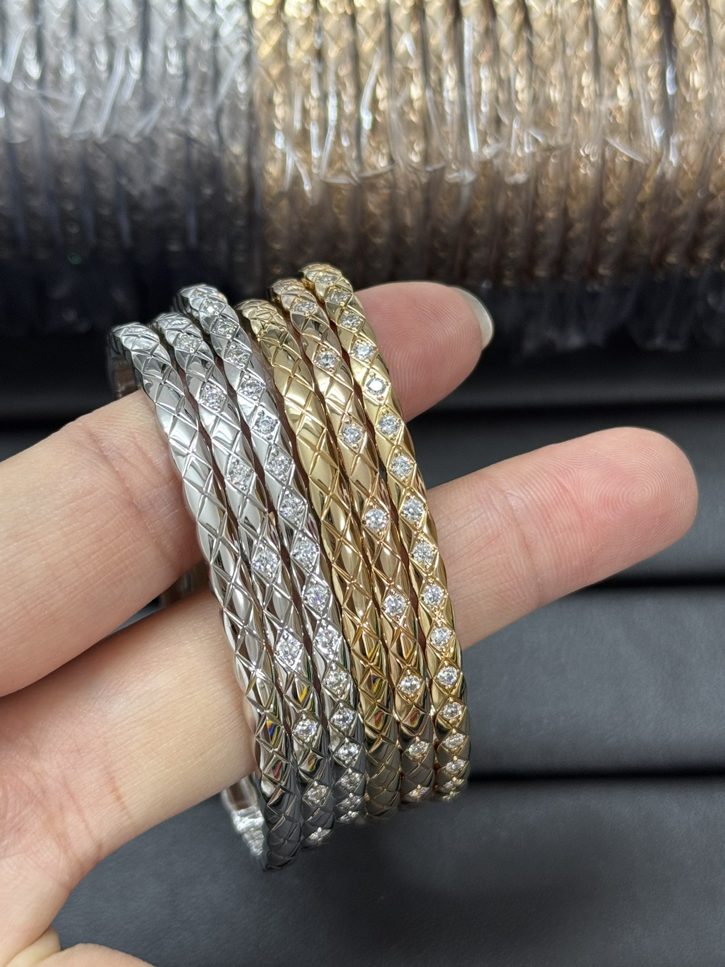Chanel Coco Crush Slim Hinged Bangle