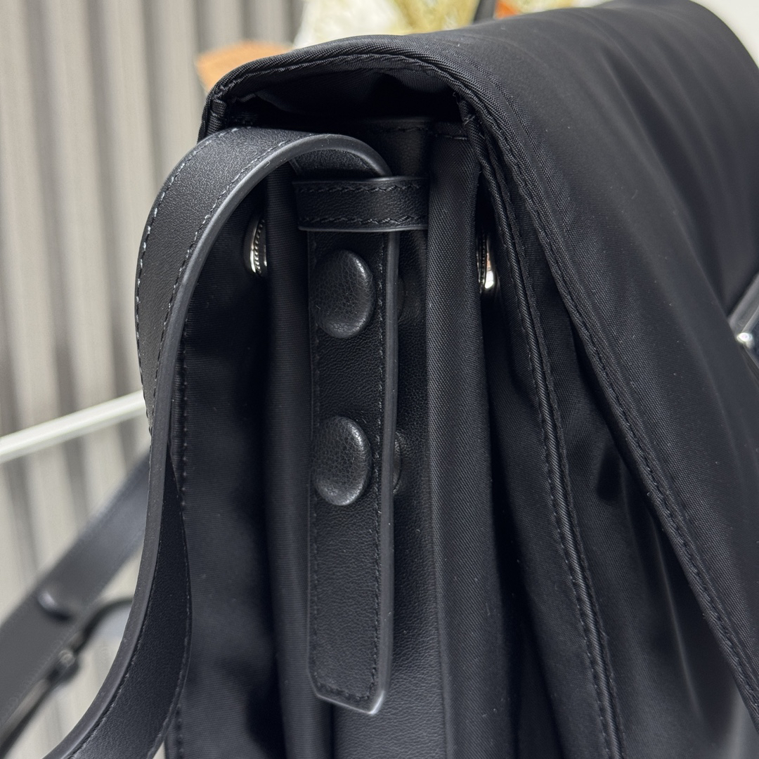 Prada bag-199