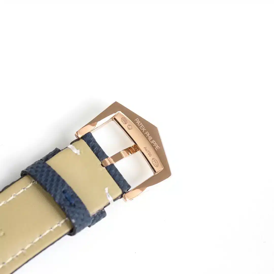 Calatrava 6007G-011 DATE, SWEEP SECONDS. 40 mm,Gold