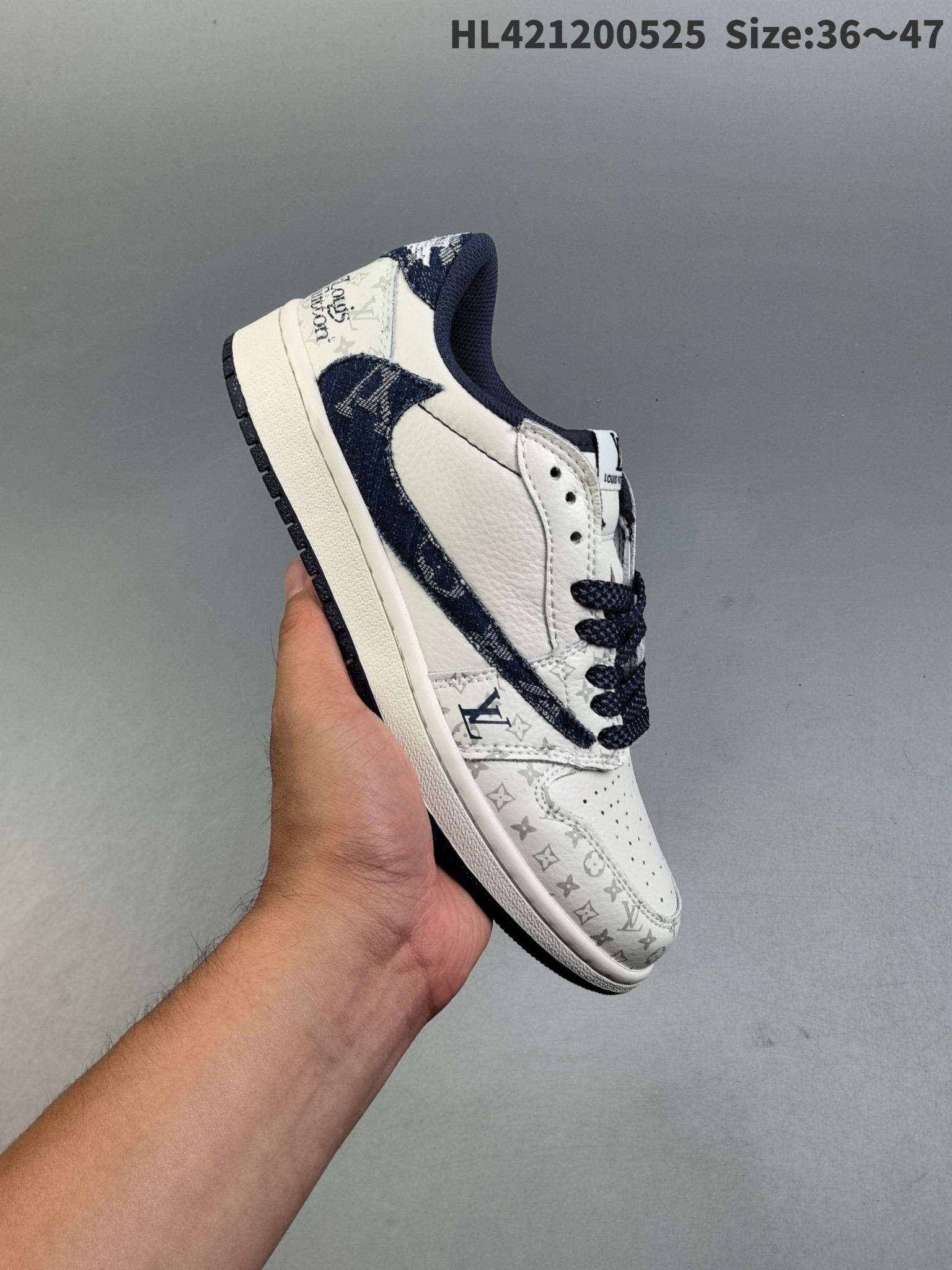 Lv Sneakers-16