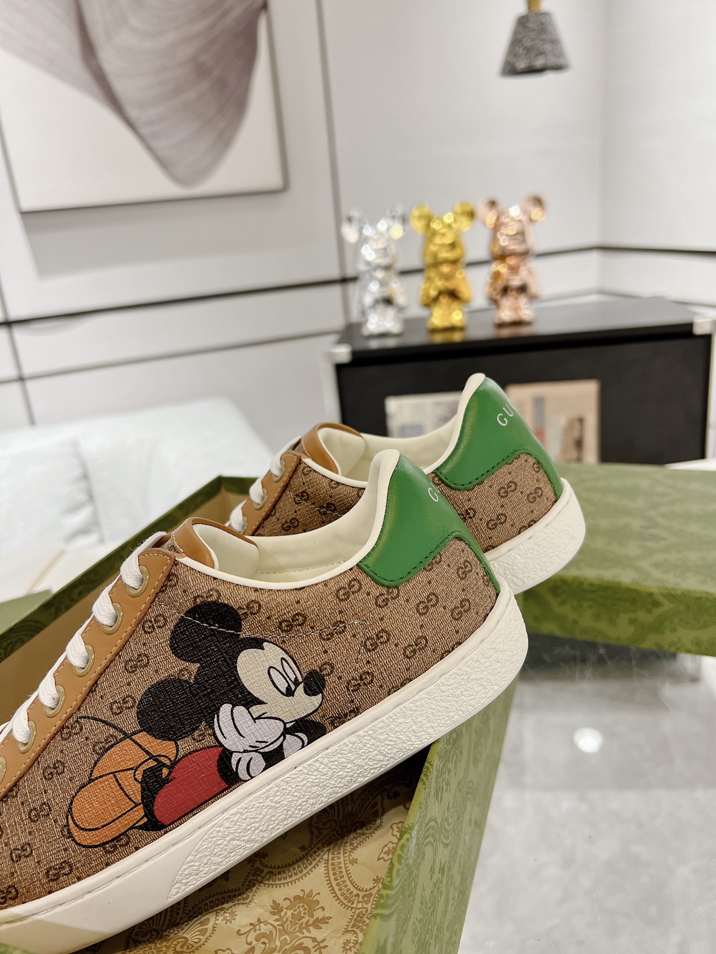 Gucci Sneakers-217