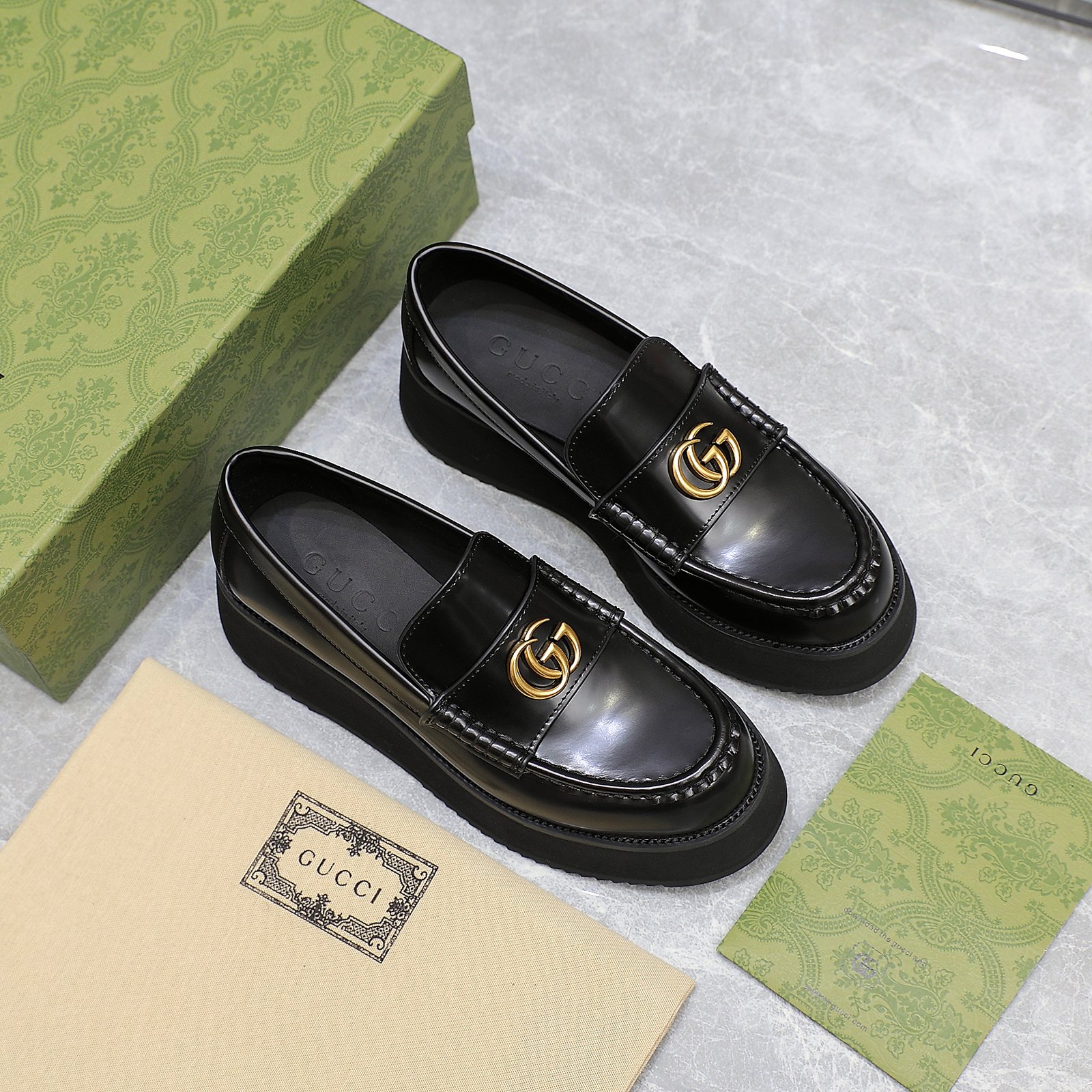 Gucci women's leather shoes-36