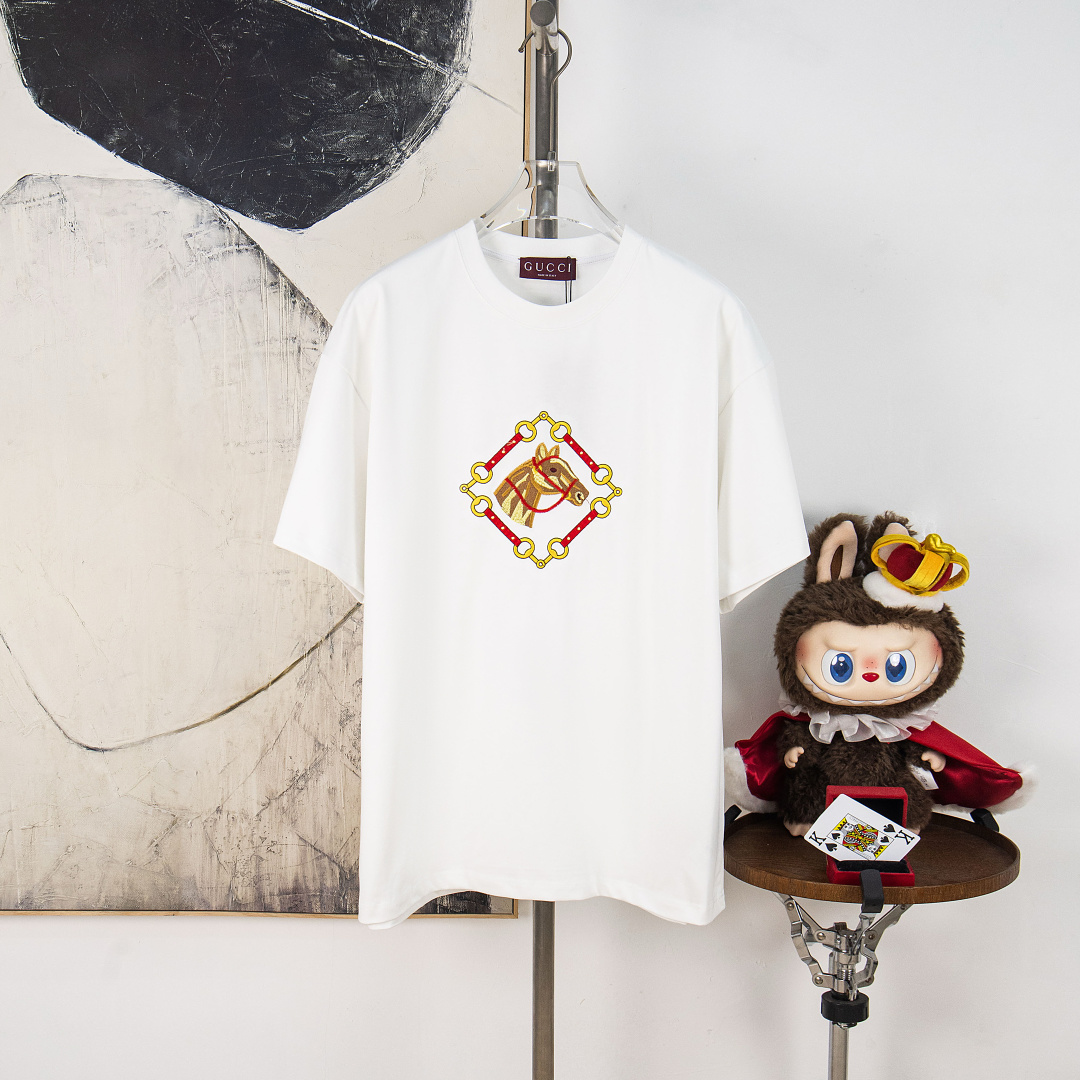 Gucci clothing-276