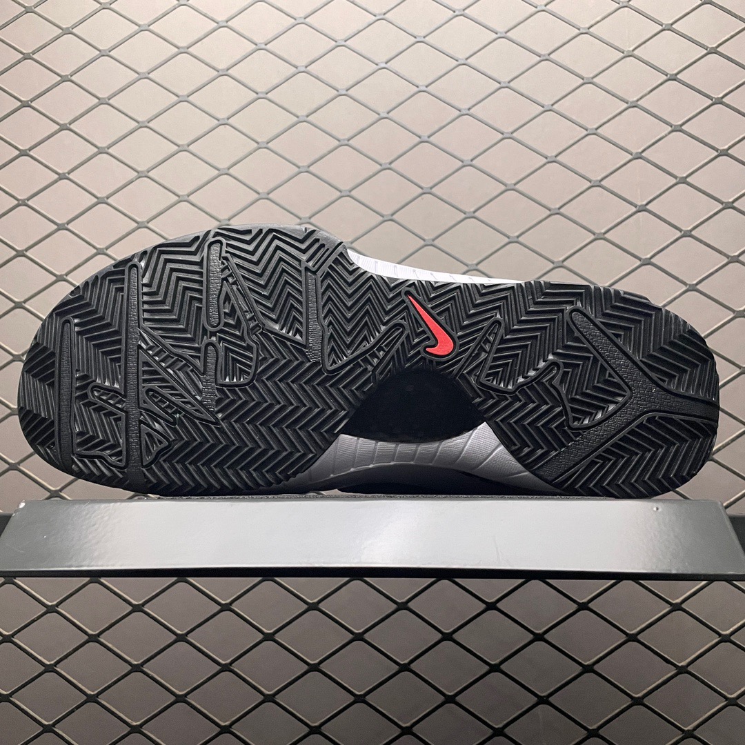 Nike Sneakers-105