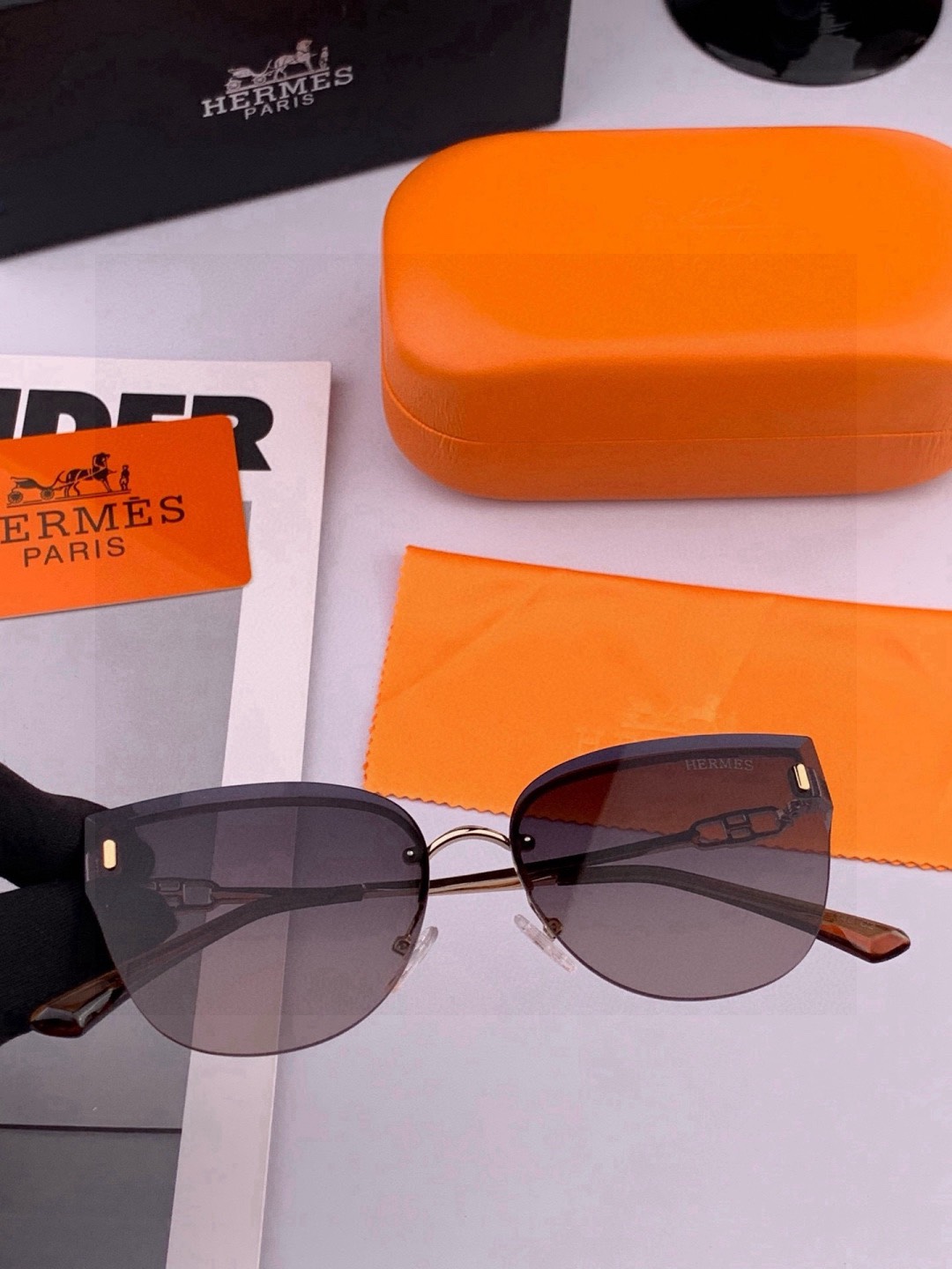 Hermes glasses-37