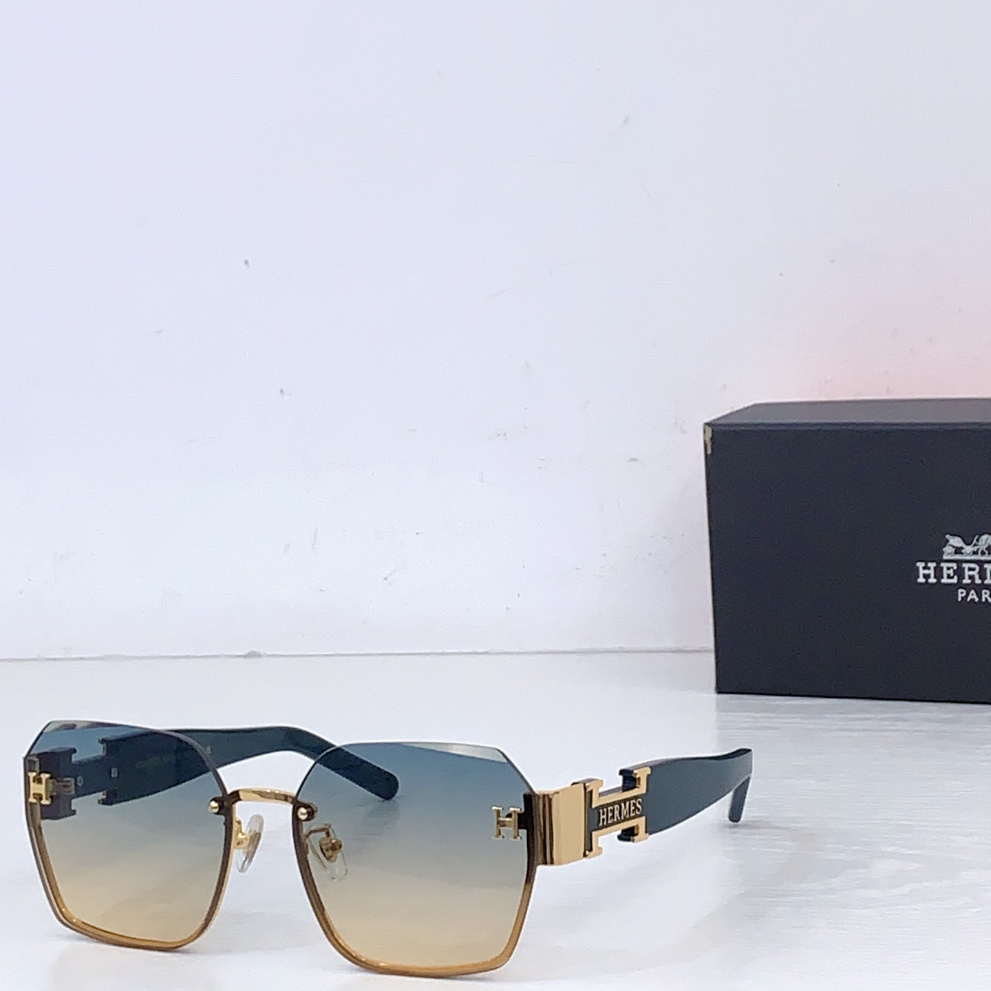 Hermes glasses-41