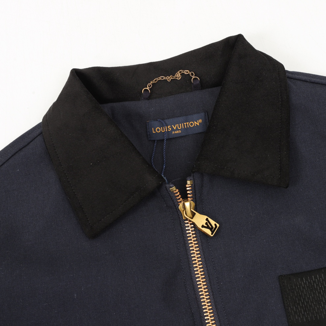 LV Clothing-341