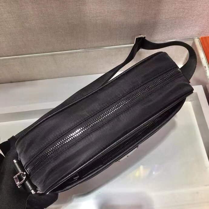 Prada bag-200