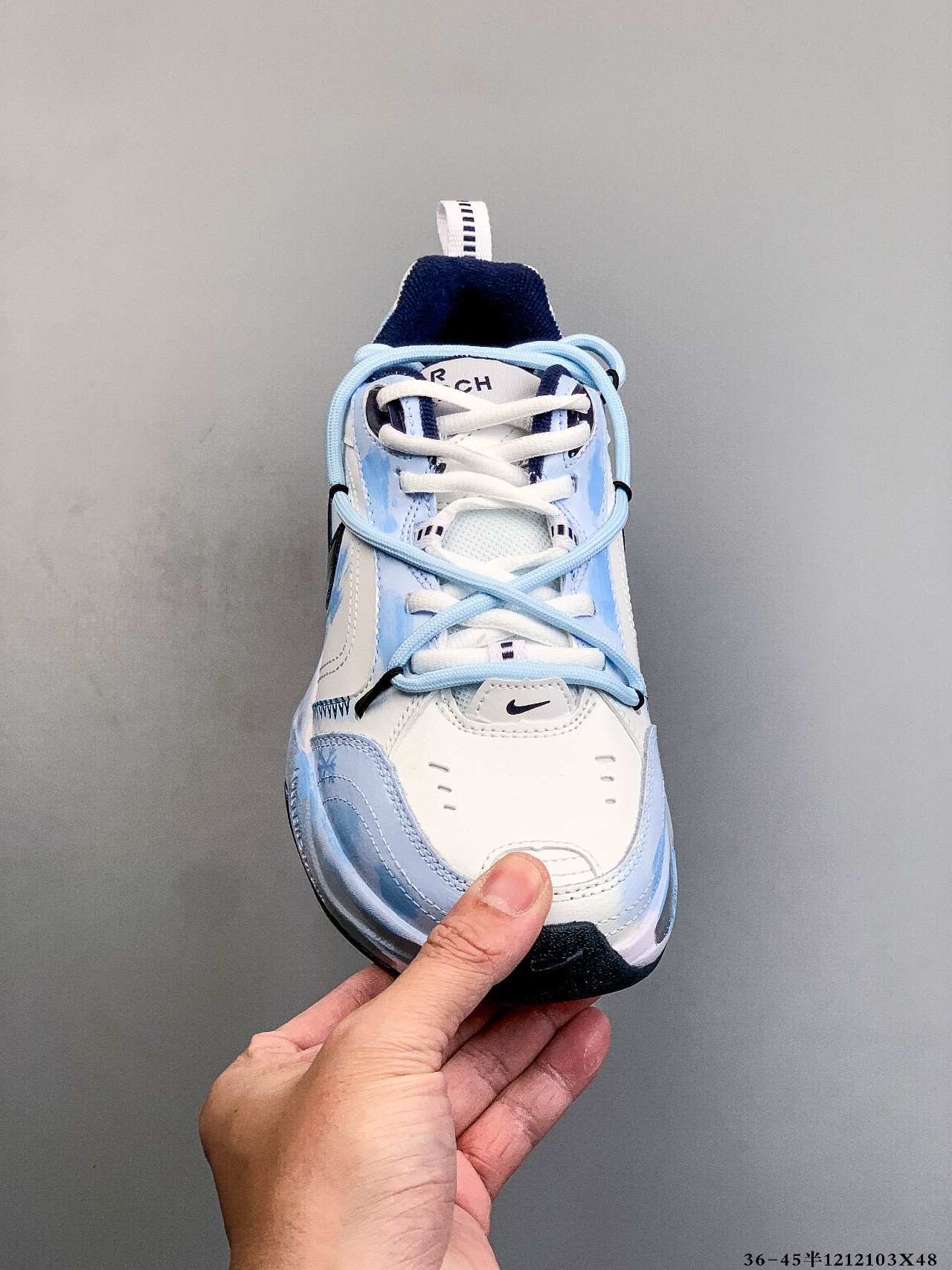 Nike Sneakers-301