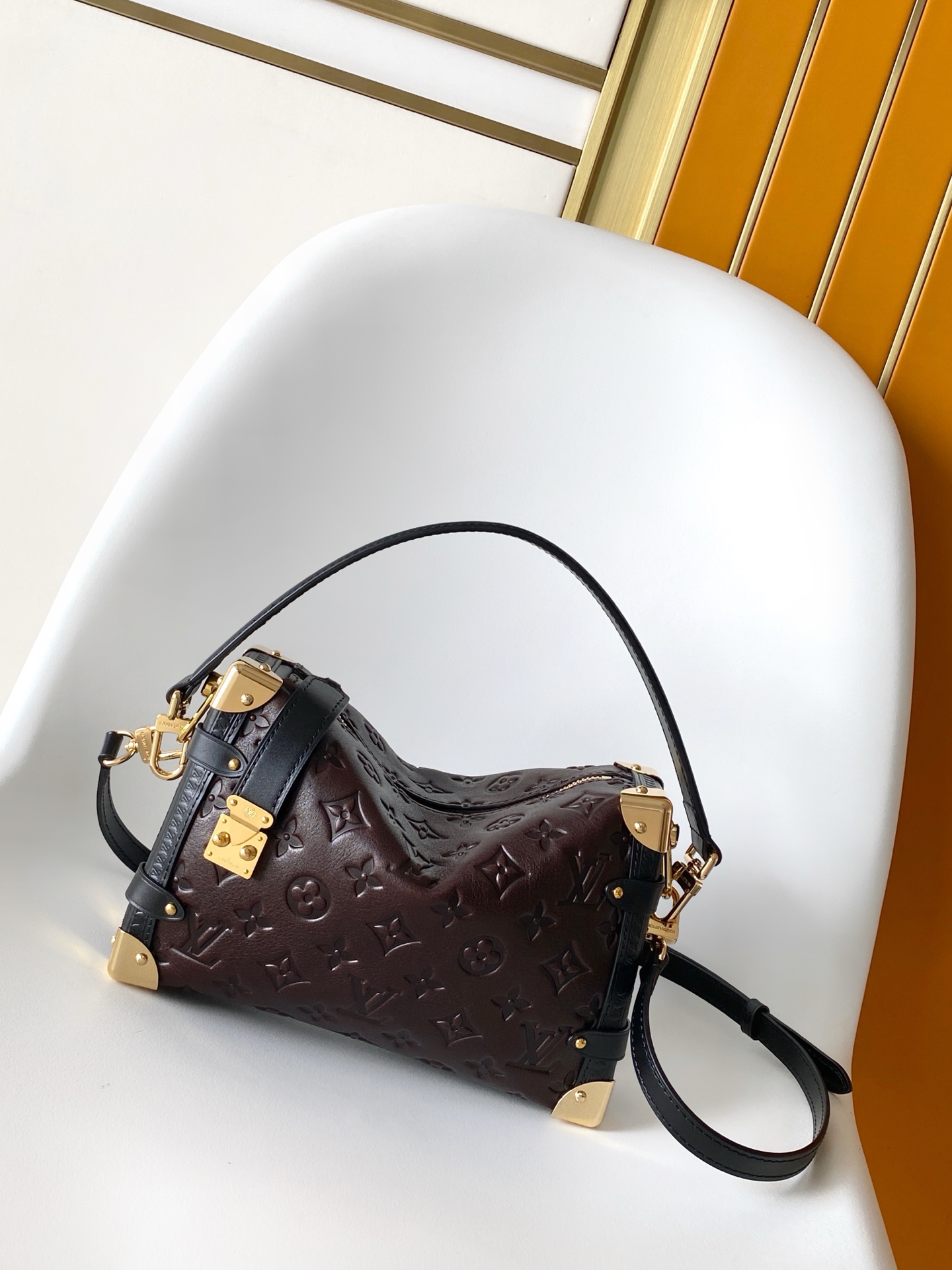 Louis Vuitton bag-173