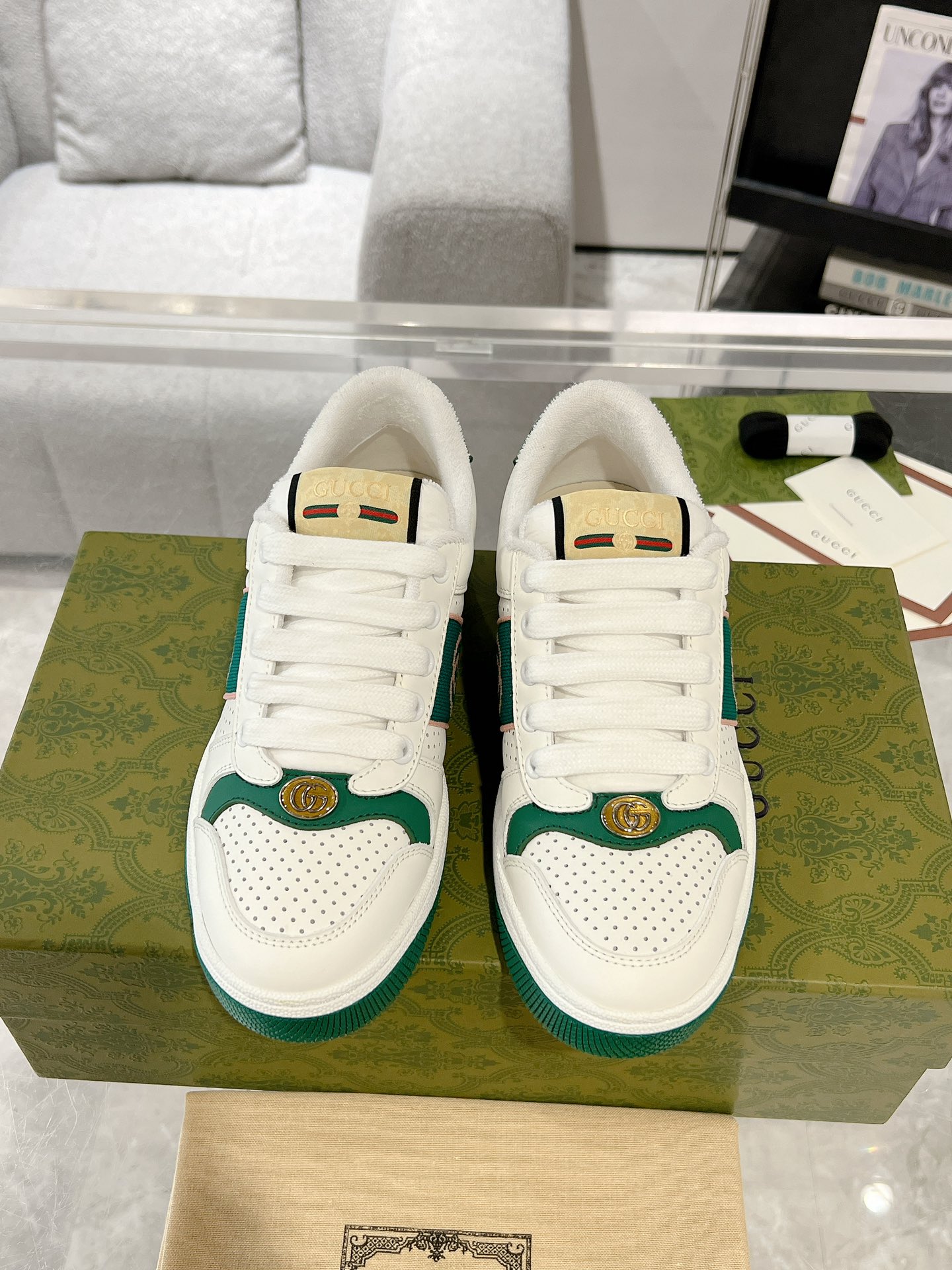 Gucci Sneakers-126