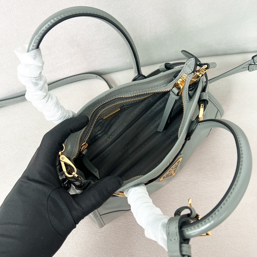 Prada bag-204