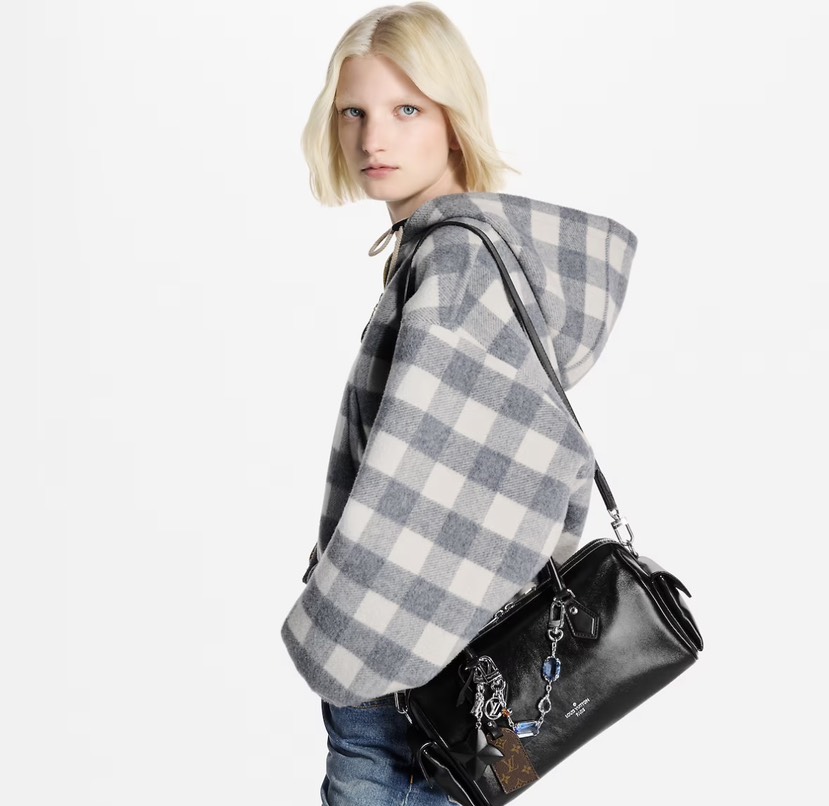 Louis Vuitton bag-122
