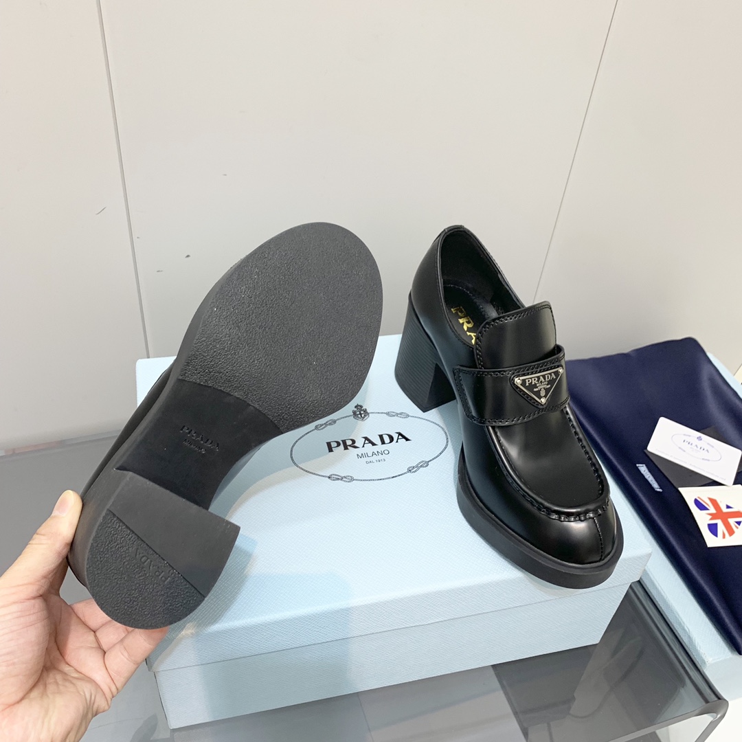 Prada women's leather shoes-34