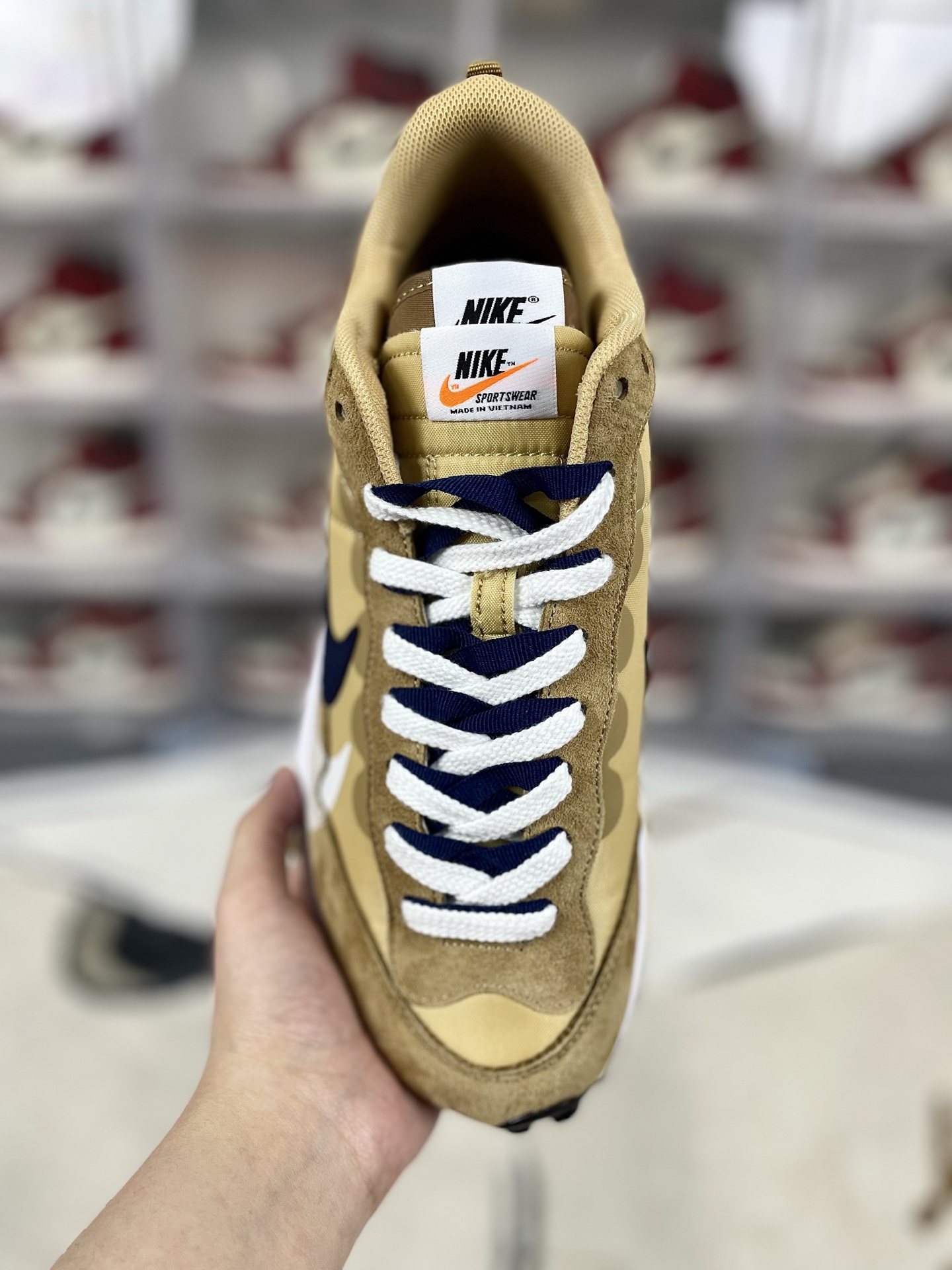 Nike Sneakers-331