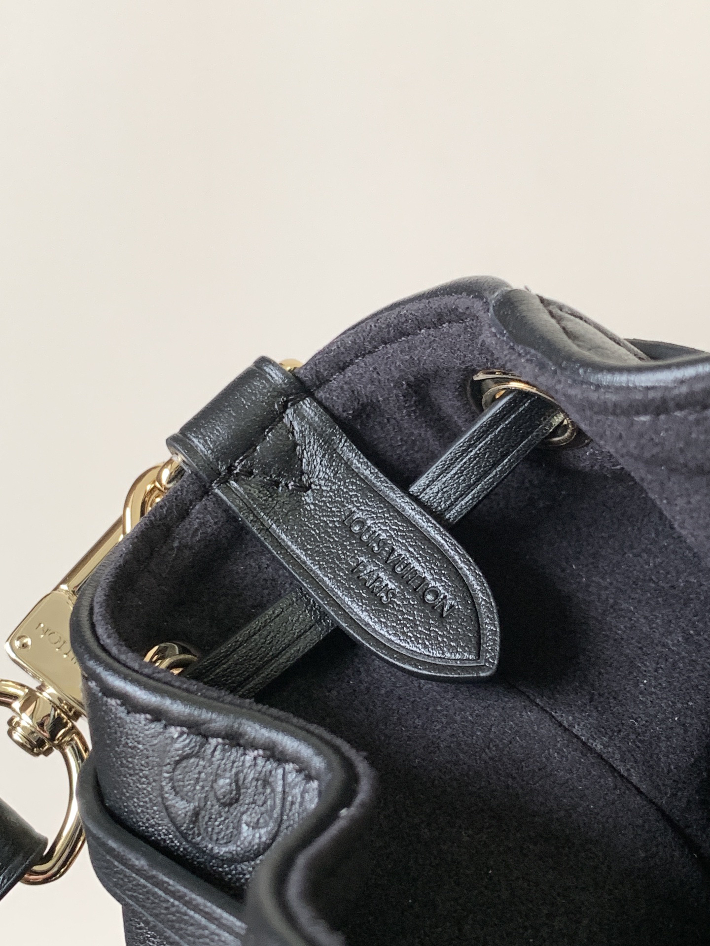 Louis Vuitton bag-95
