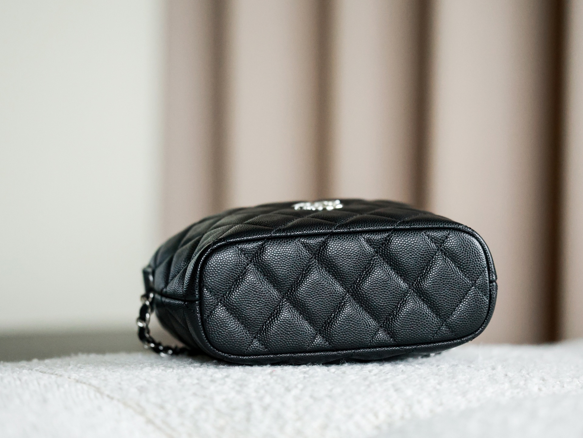 Chanel bag-70