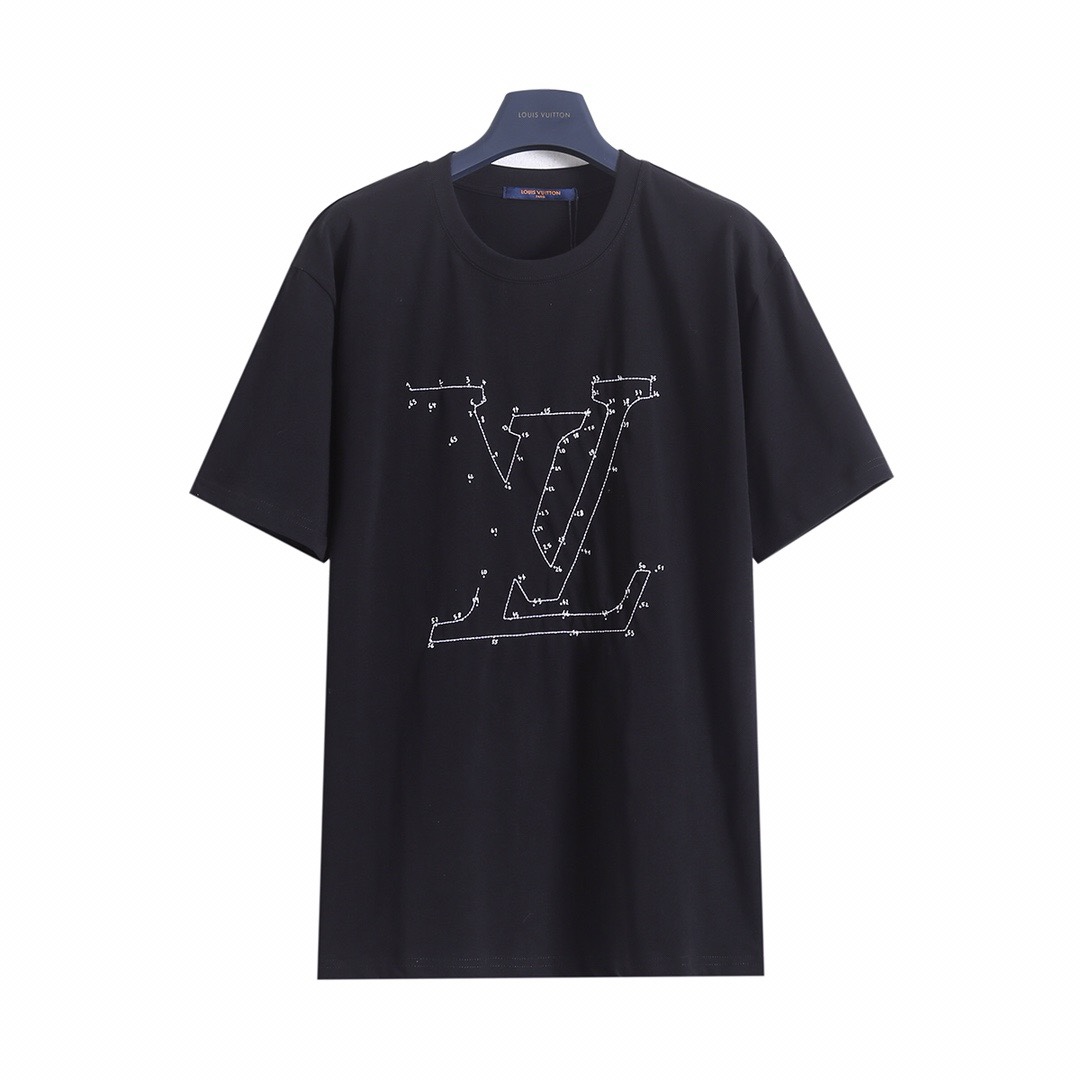 LV clothing-5