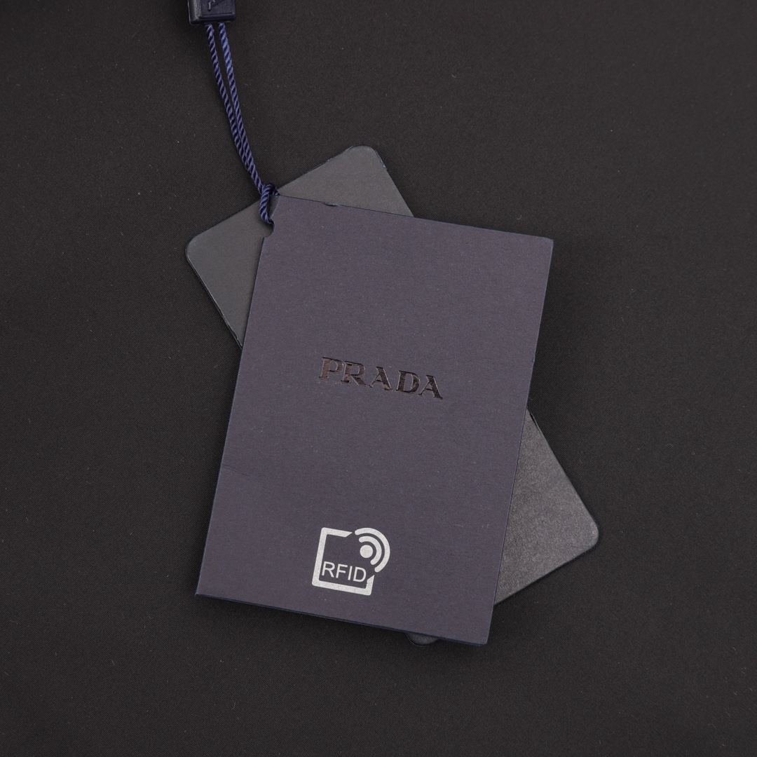 Prada Clothing-403