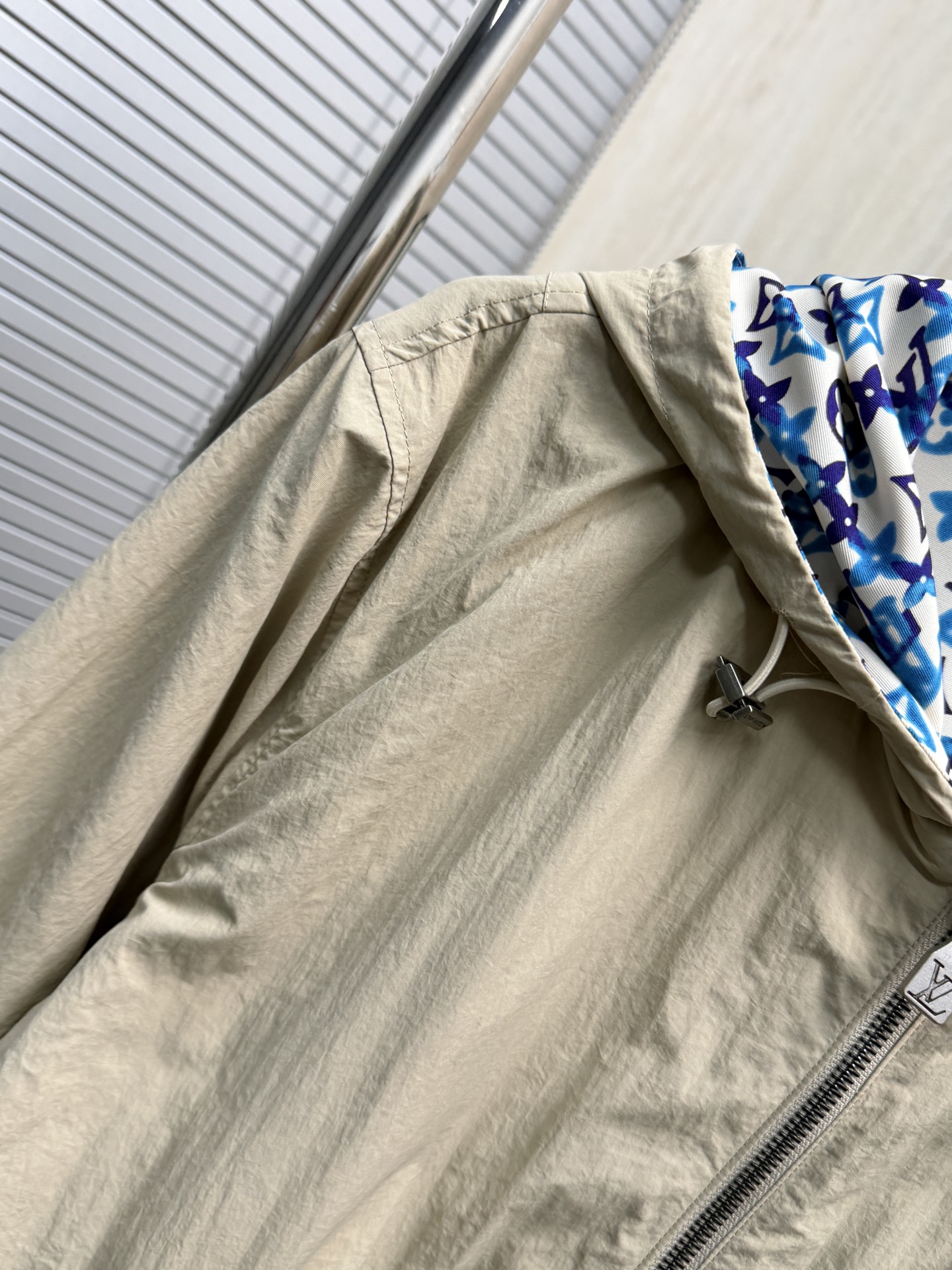 LV Clothing-288
