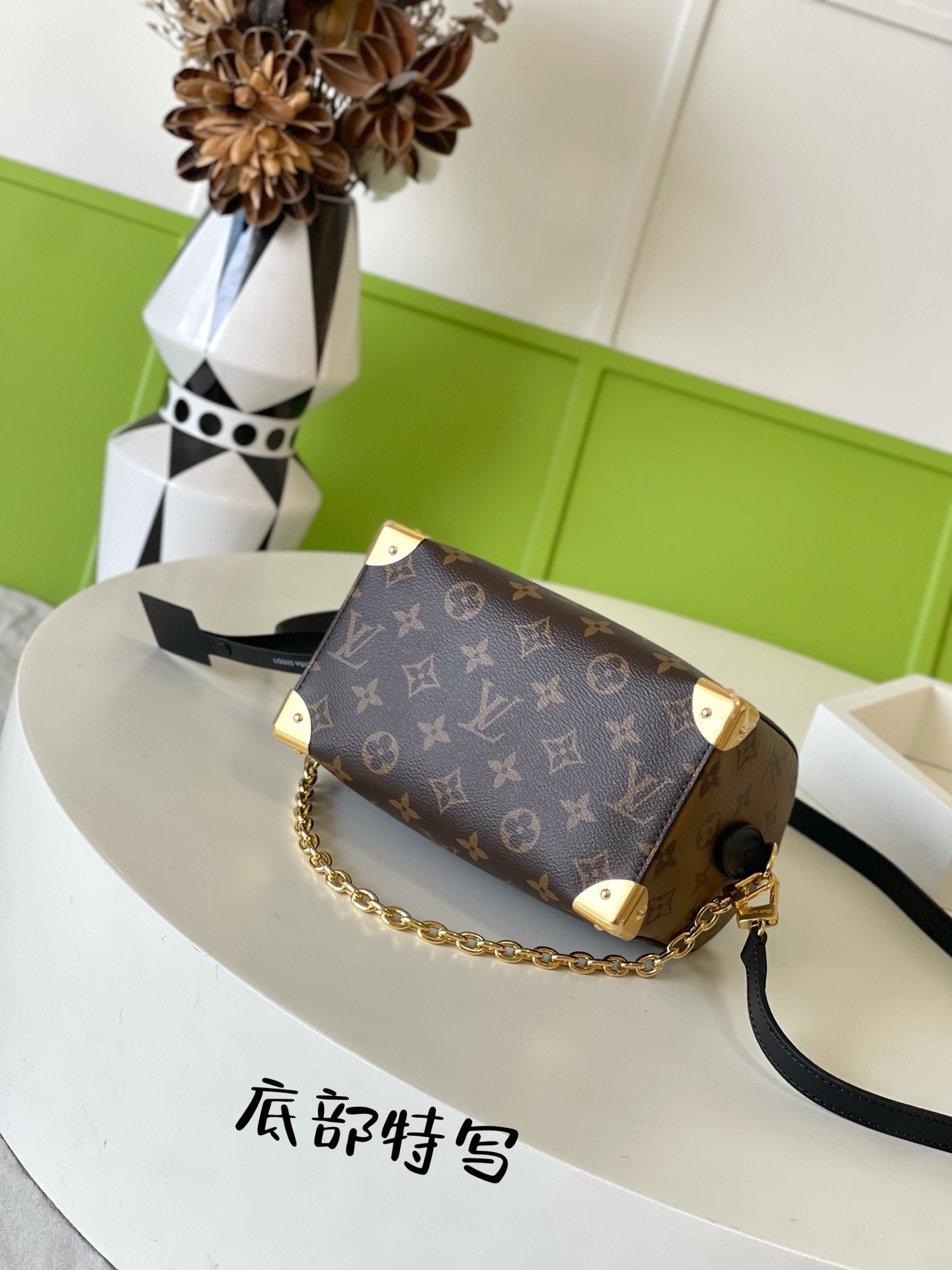 Louis Vuitton bag-1