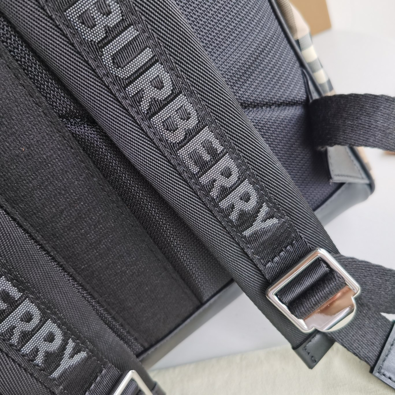 Burberry bag-118
