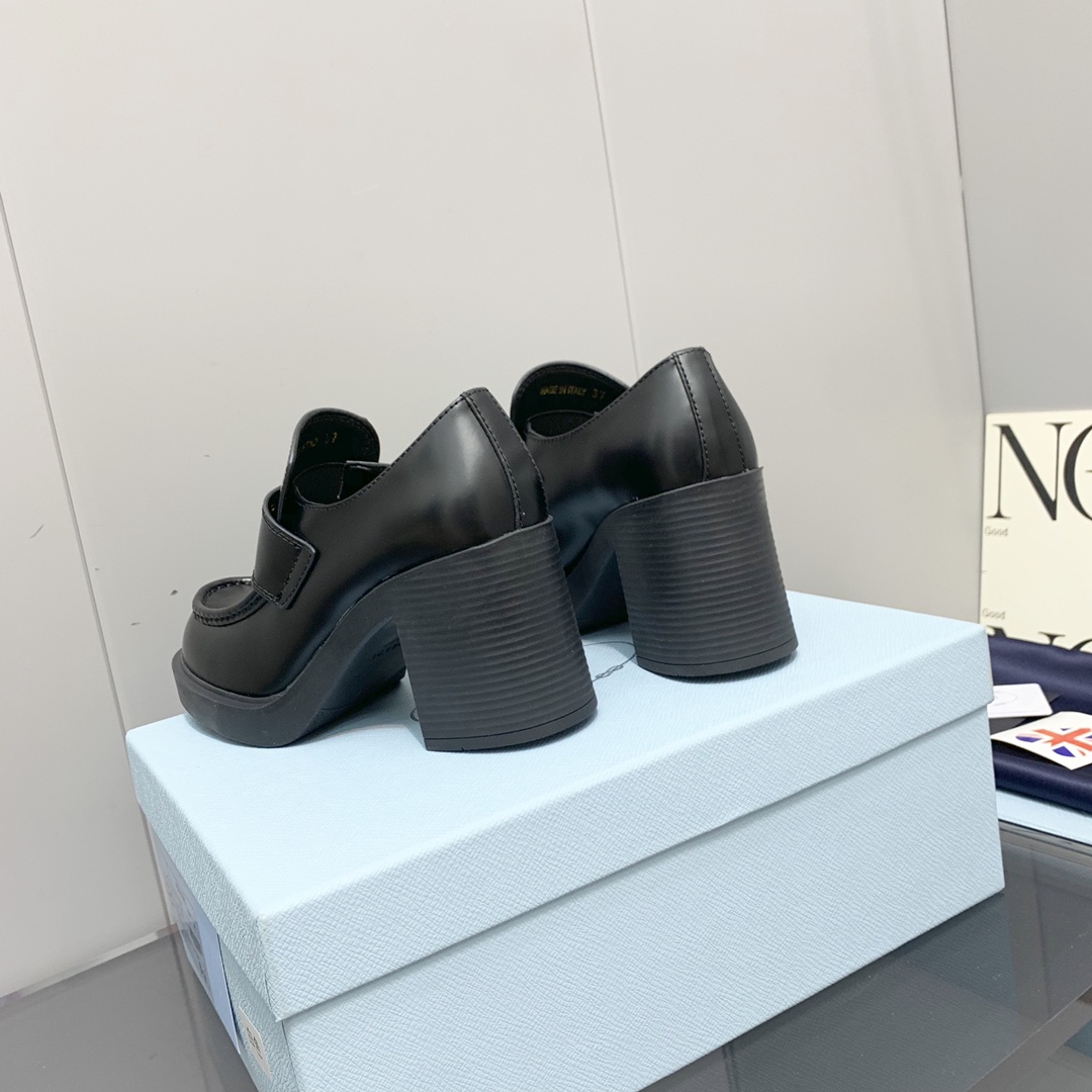 Prada women's leather shoes-34