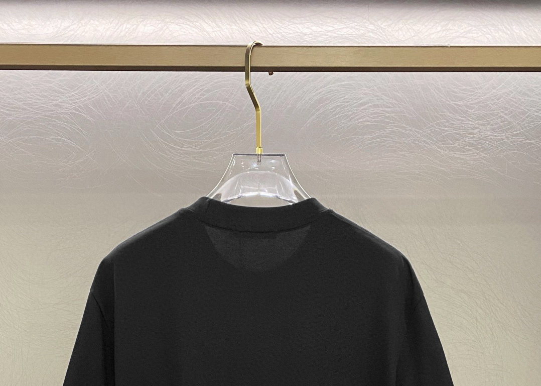 Balenciaga clothing-231