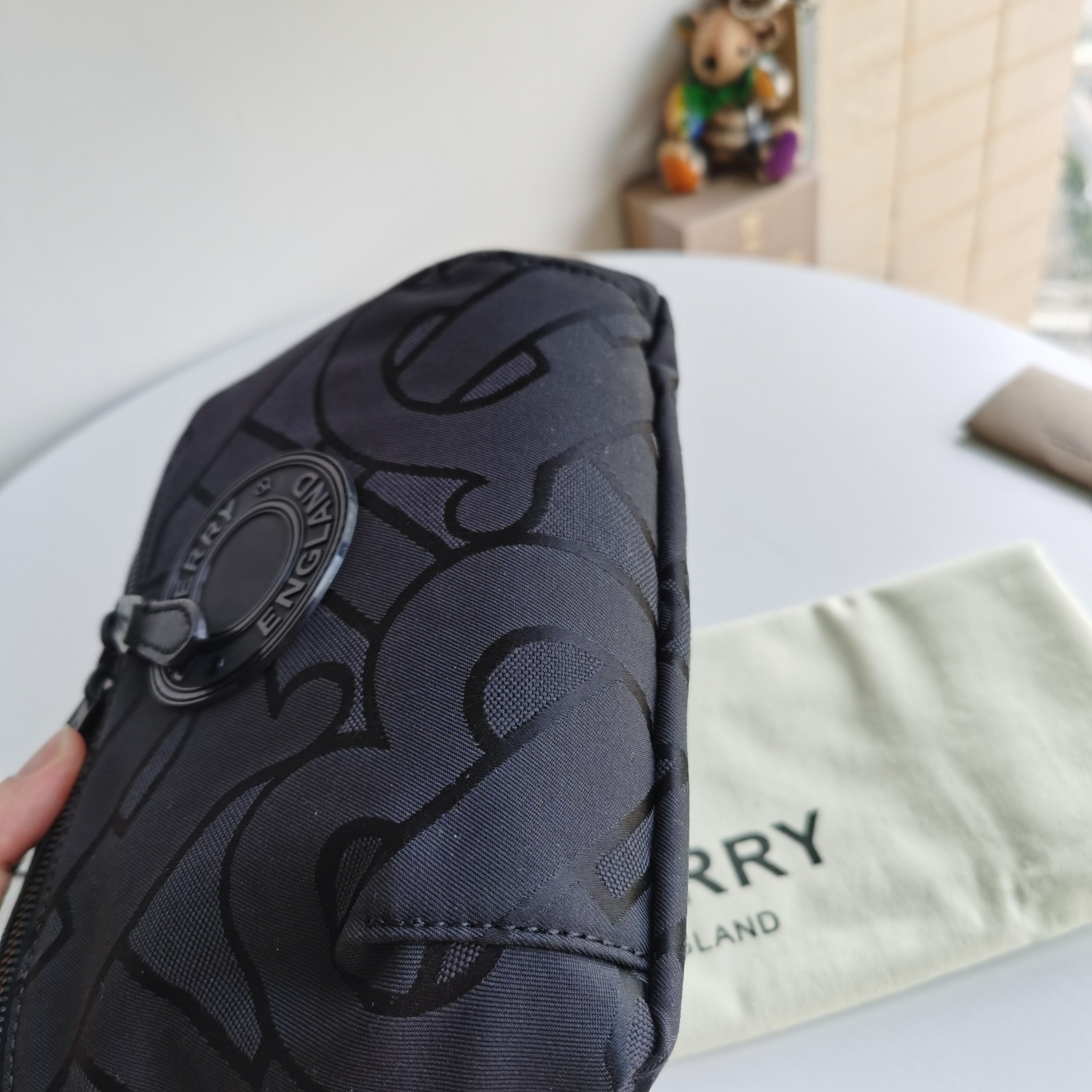 Burberry bag-75